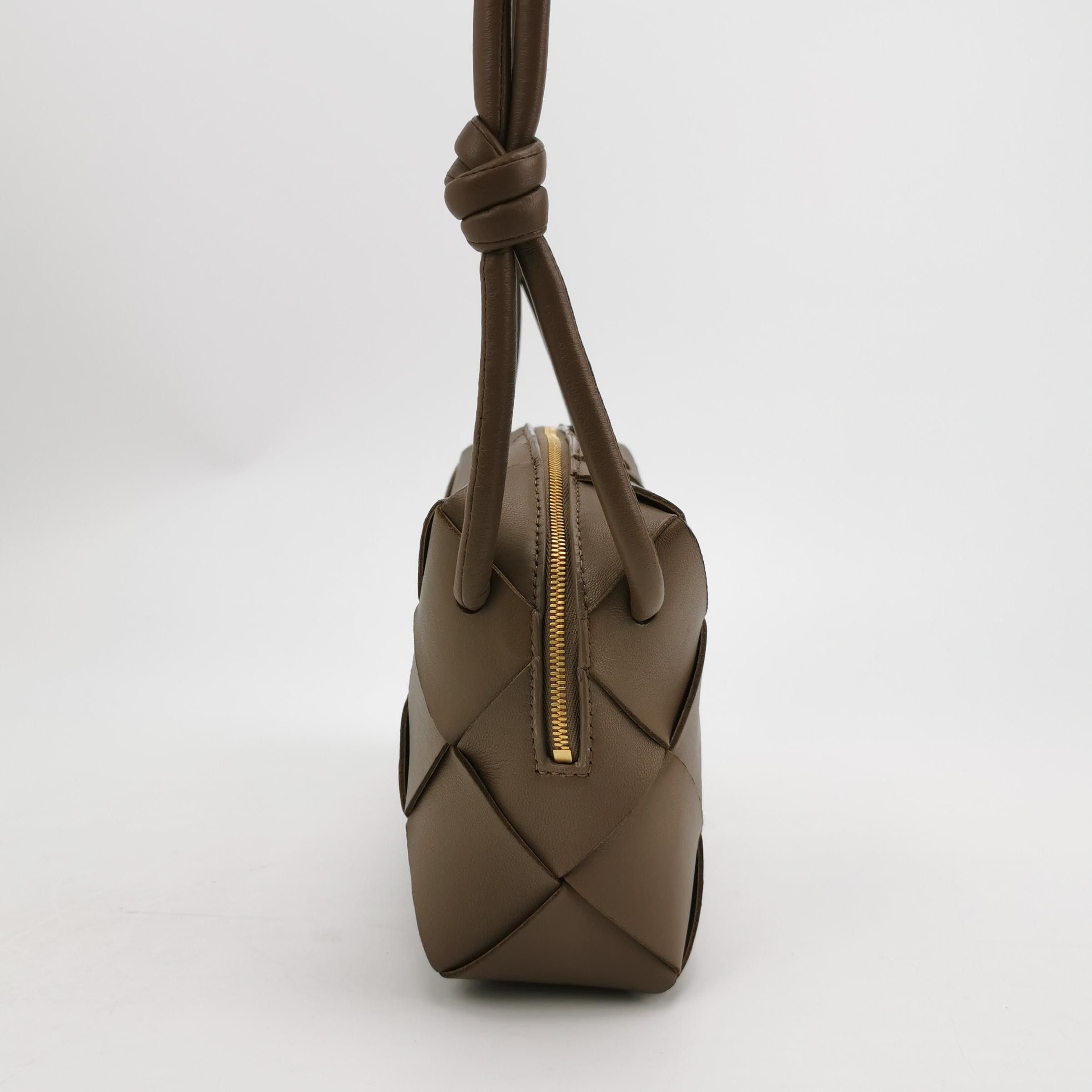 Bottega Veneta Bottega Veneta Women os Shoulder Bags Size ONE SIZE - 4 Thumbnail
