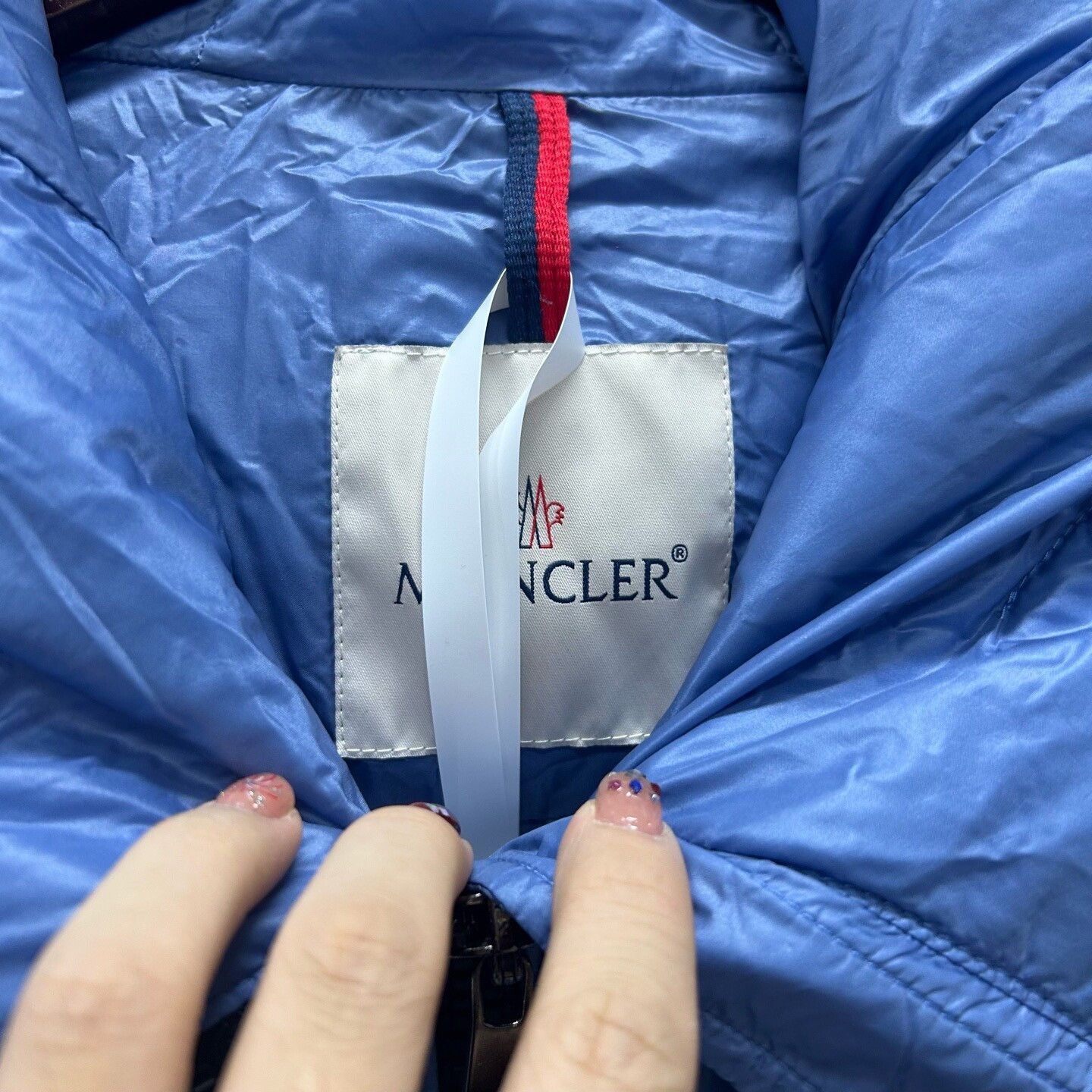 Moncler Moncler Seritte Down Jacket Size XS Size XS / US 0-2 / IT 36-38 - 5 Thumbnail