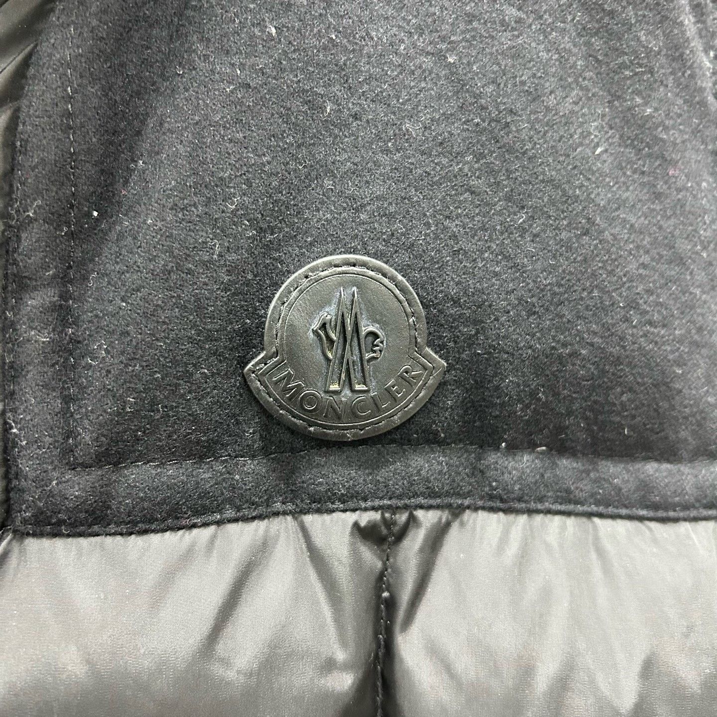 Moncler Moncler Cesar Puffer Gilet Size L Size US L / EU 52-54 / 3 - 4 Thumbnail