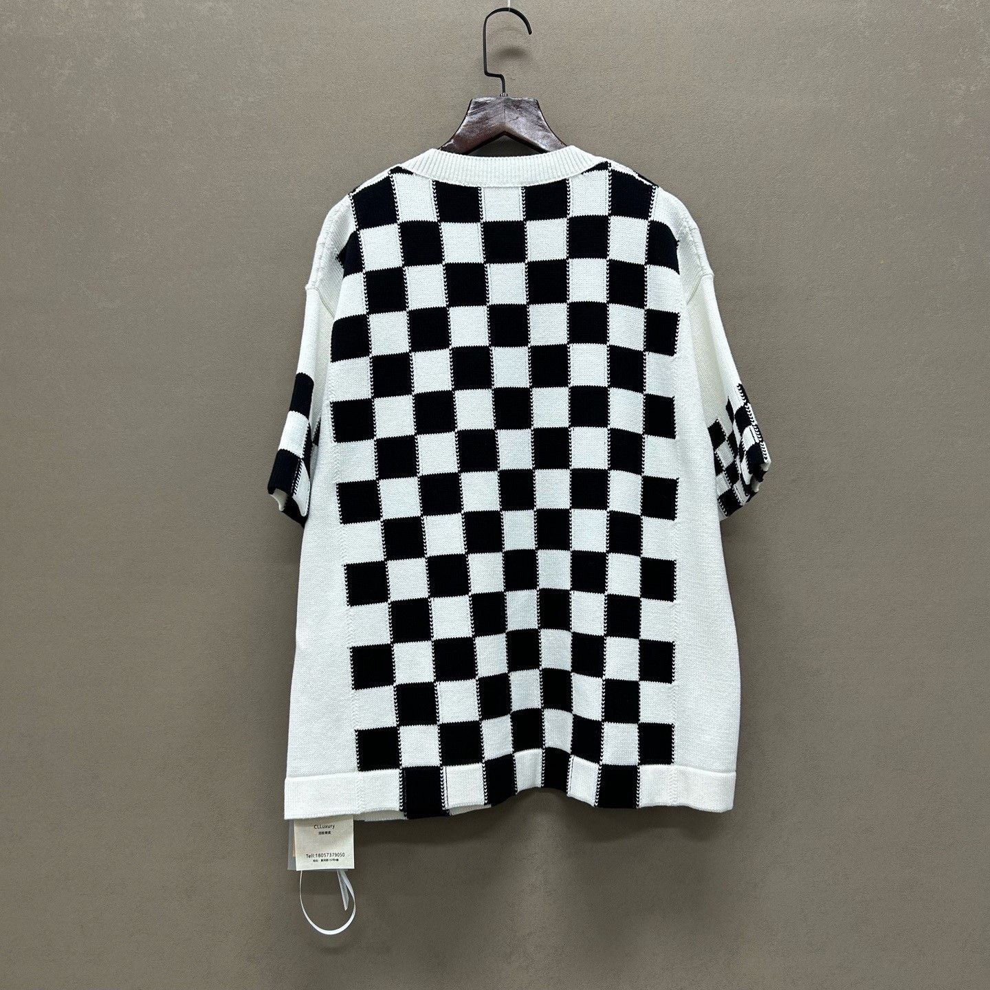 Louis Vuitton Louis Vuitton Checkered Logo Knit T-Shirt Size M Size US M / EU 48-50 / 2 - 3 Thumbnail
