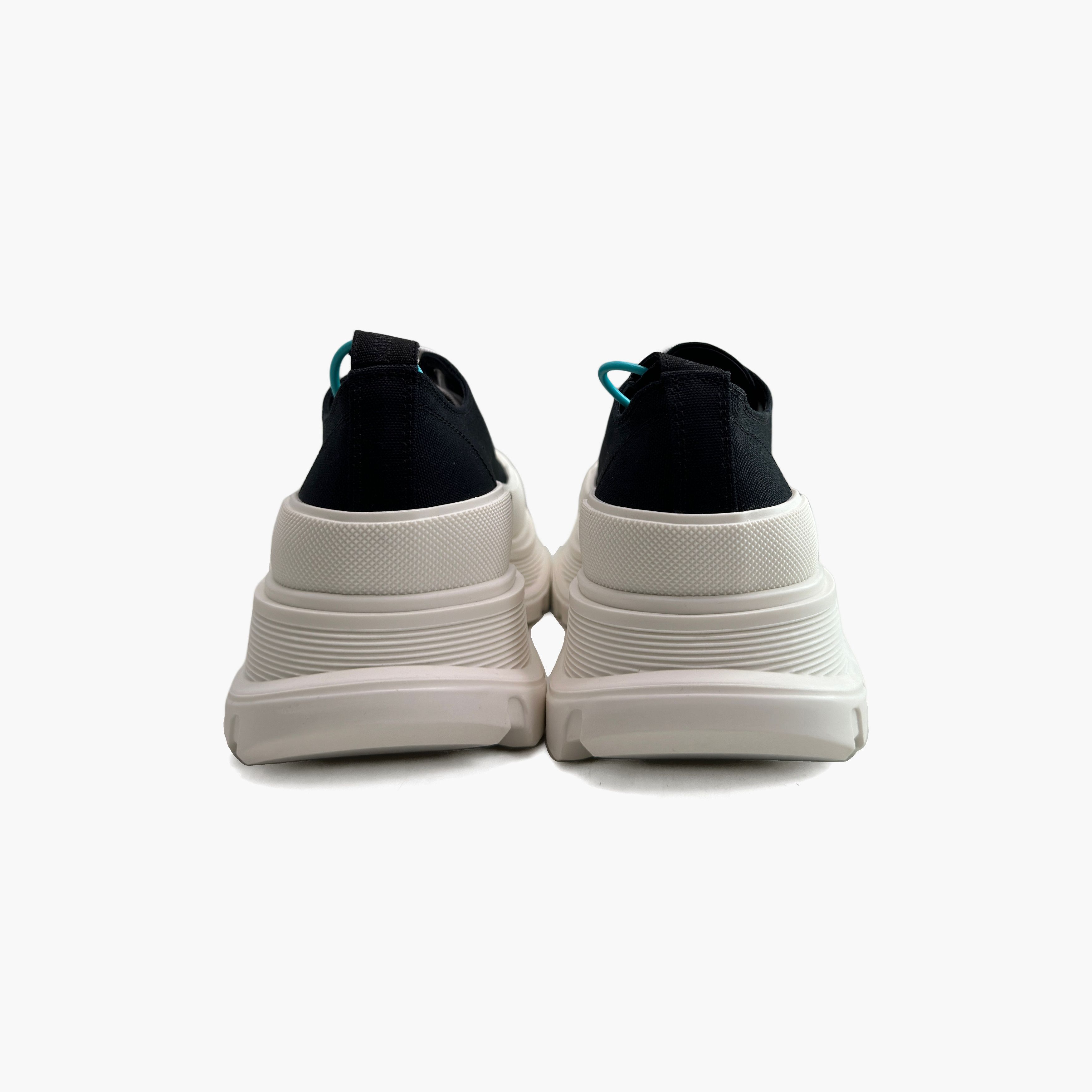 Alexander McQueen Alexander McQueen Tread Slick Sneakers Black Size 42 Size US 9 / EU 42 - 6 Thumbnail