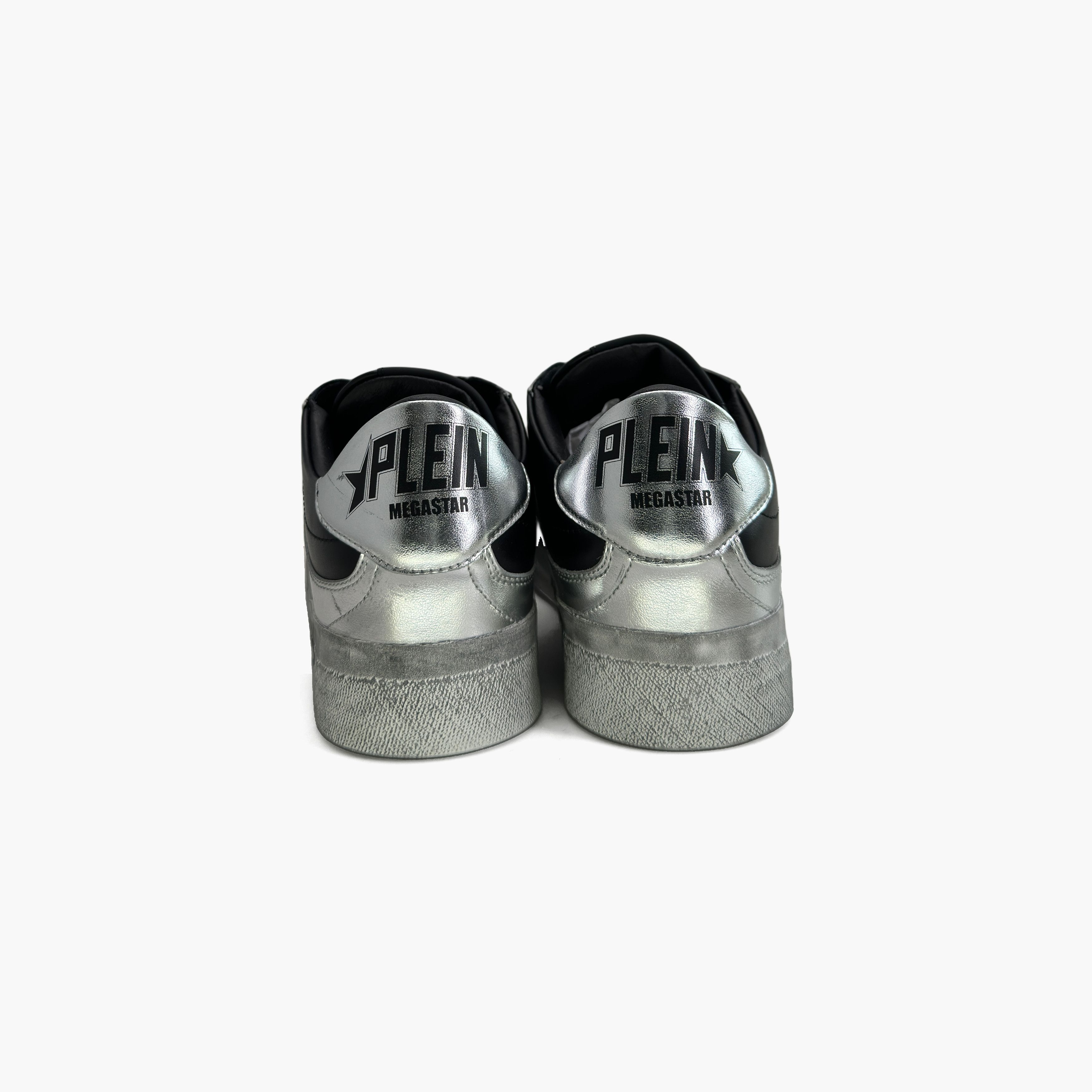 Philipp Plein Philipp Plein Skull Graphic Low-Top Sneakers Size 8 Size US 8 / EU 41 - 6 Thumbnail