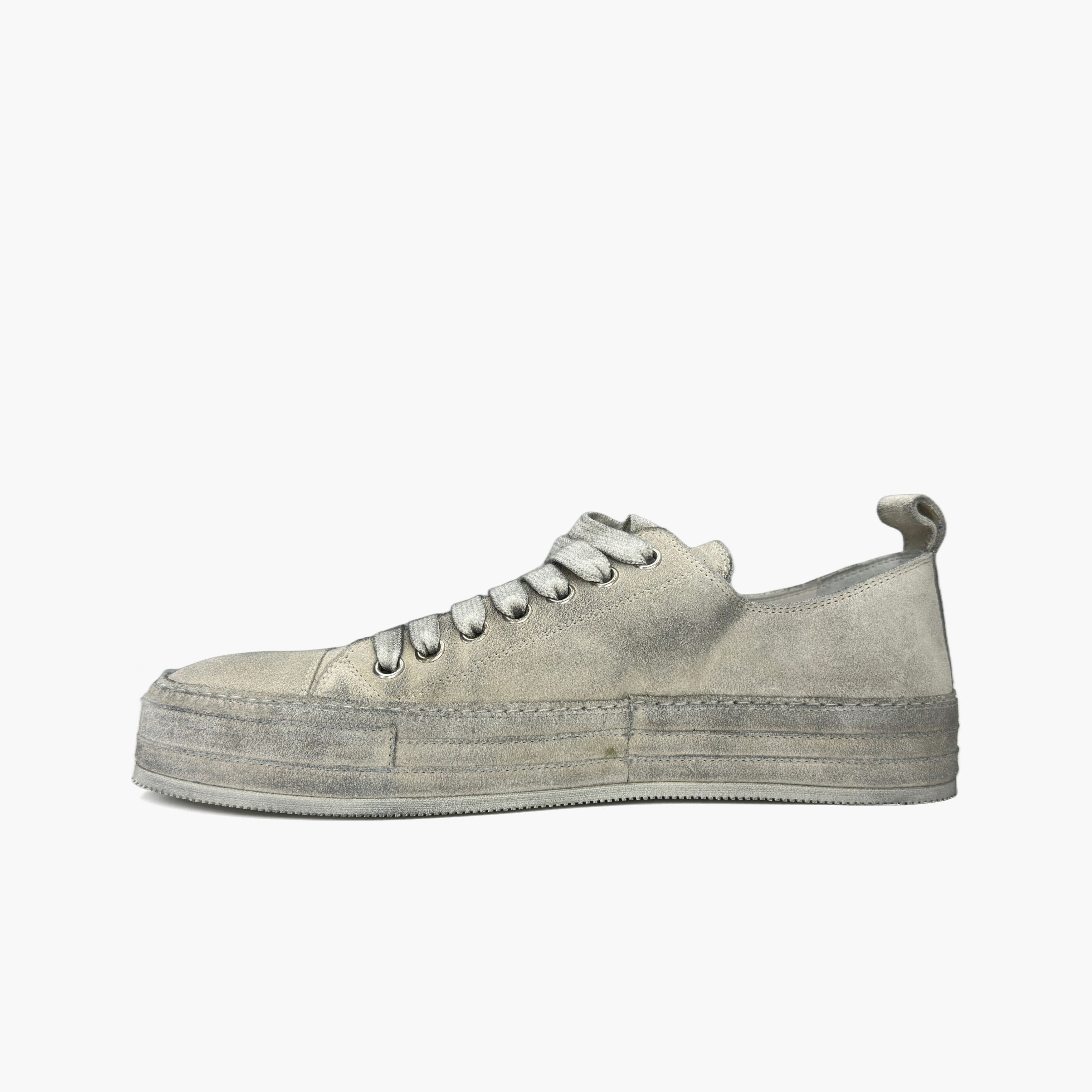 Ann Demeulemeester Ann Demeulemeester Distressed Suede Low-Top Sneakers Size 45 Size US 12 / EU 45 - 3 Thumbnail