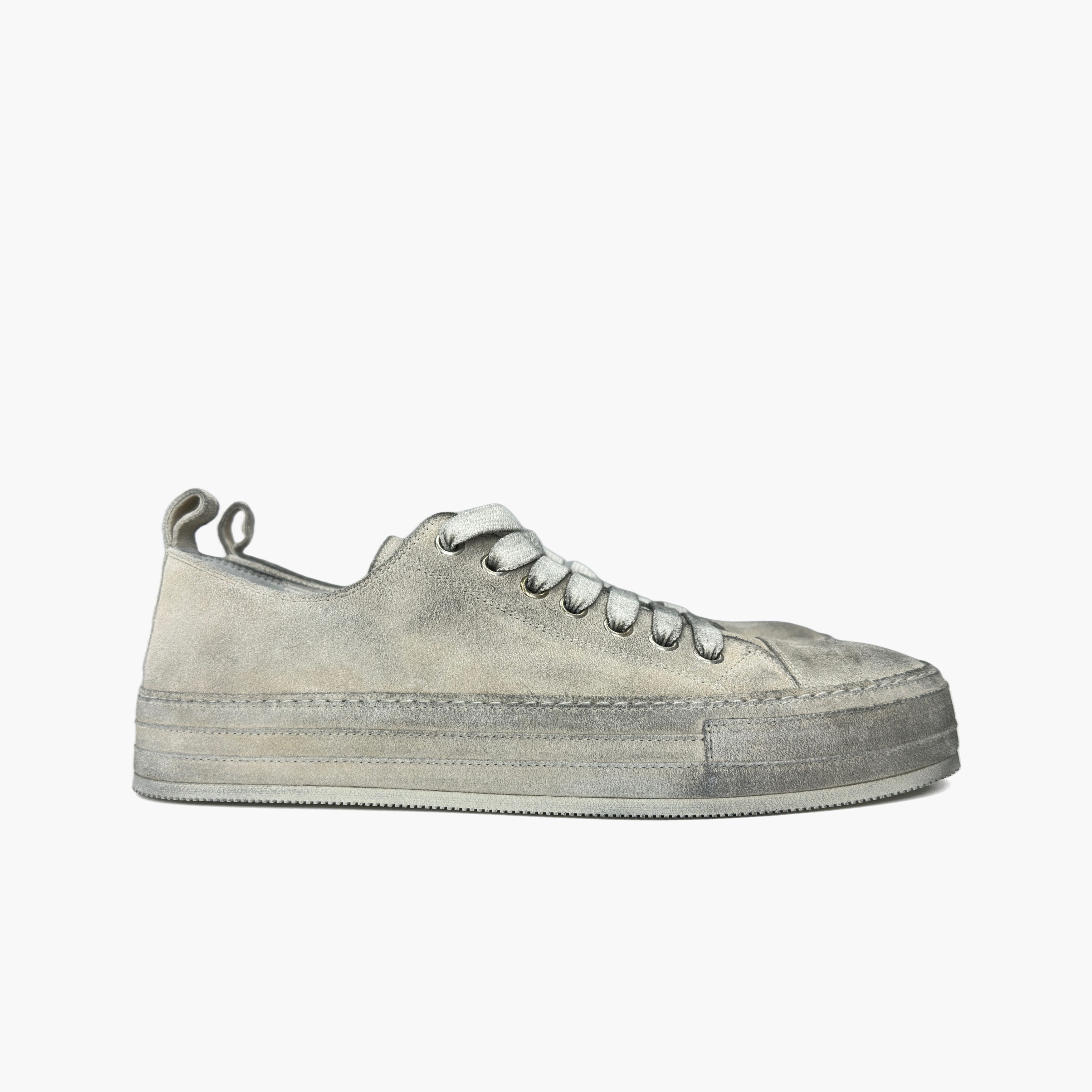 Ann Demeulemeester Ann Demeulemeester Distressed Suede Low-Top Sneakers Size 45 Size US 12 / EU 45 - 4 Thumbnail