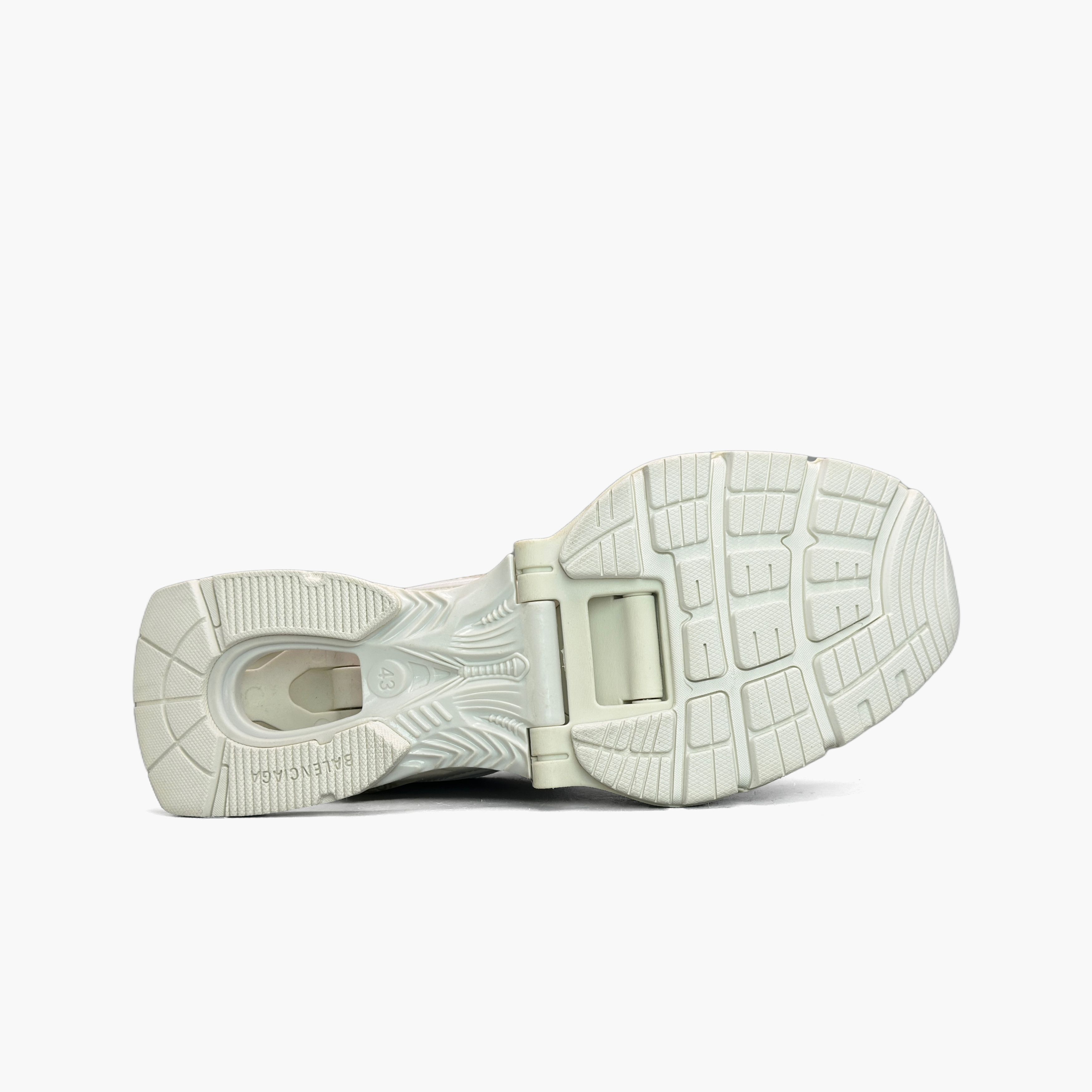 Balenciaga Balenciaga X-Pander Sneakers Size 43 Size US 10 / EU 43 - 7 Thumbnail