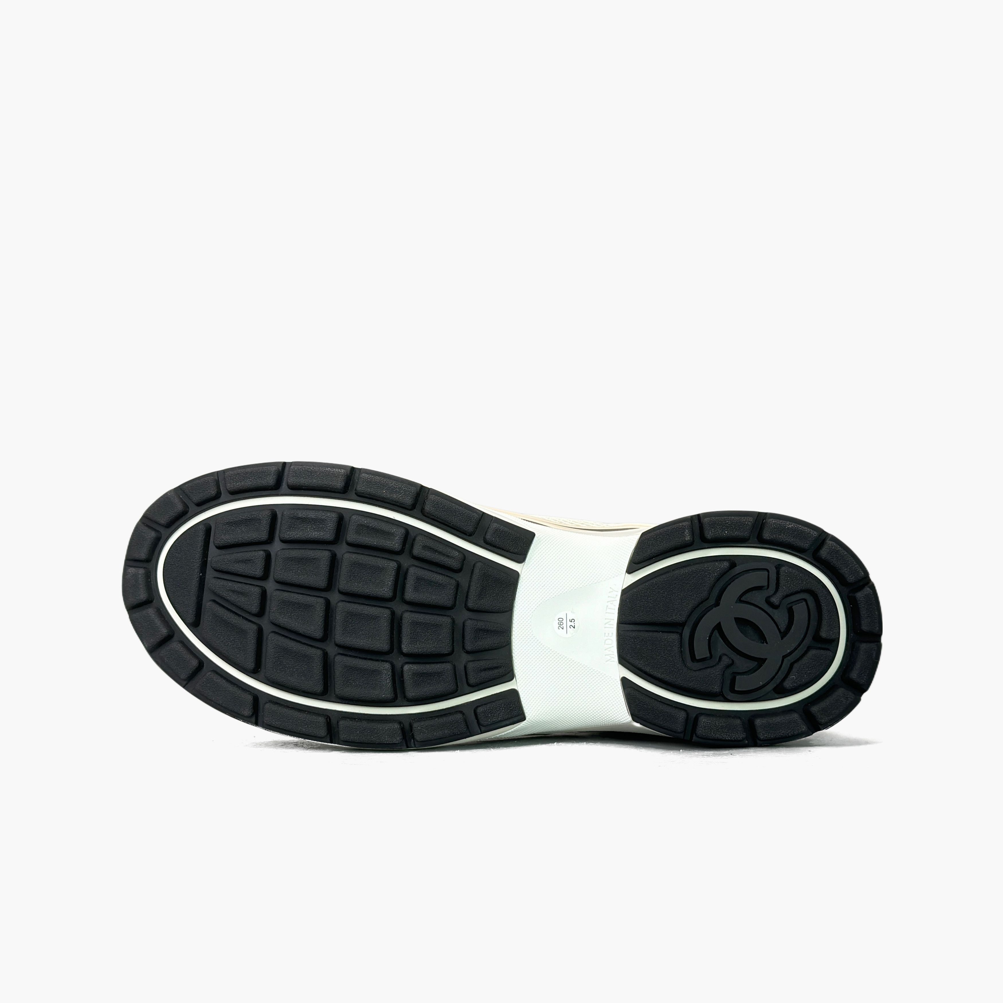 Chanel Chanel Logo Mesh Low-Top Sneakers Size 42 Size US 12 / IT 42 - 8 Thumbnail