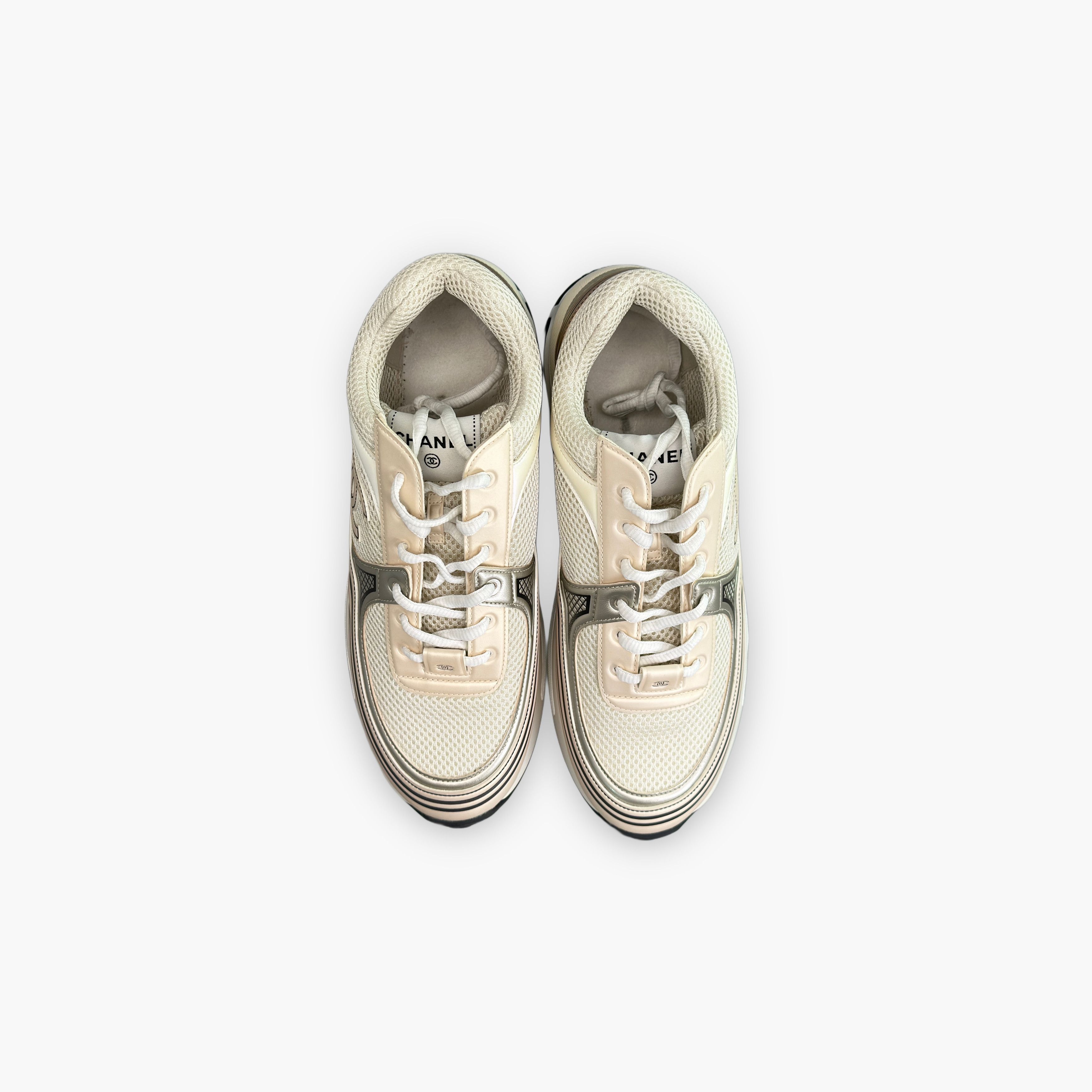 Chanel Chanel Logo Mesh Low-Top Sneakers Size 42 Size US 12 / IT 42 - 9 Thumbnail