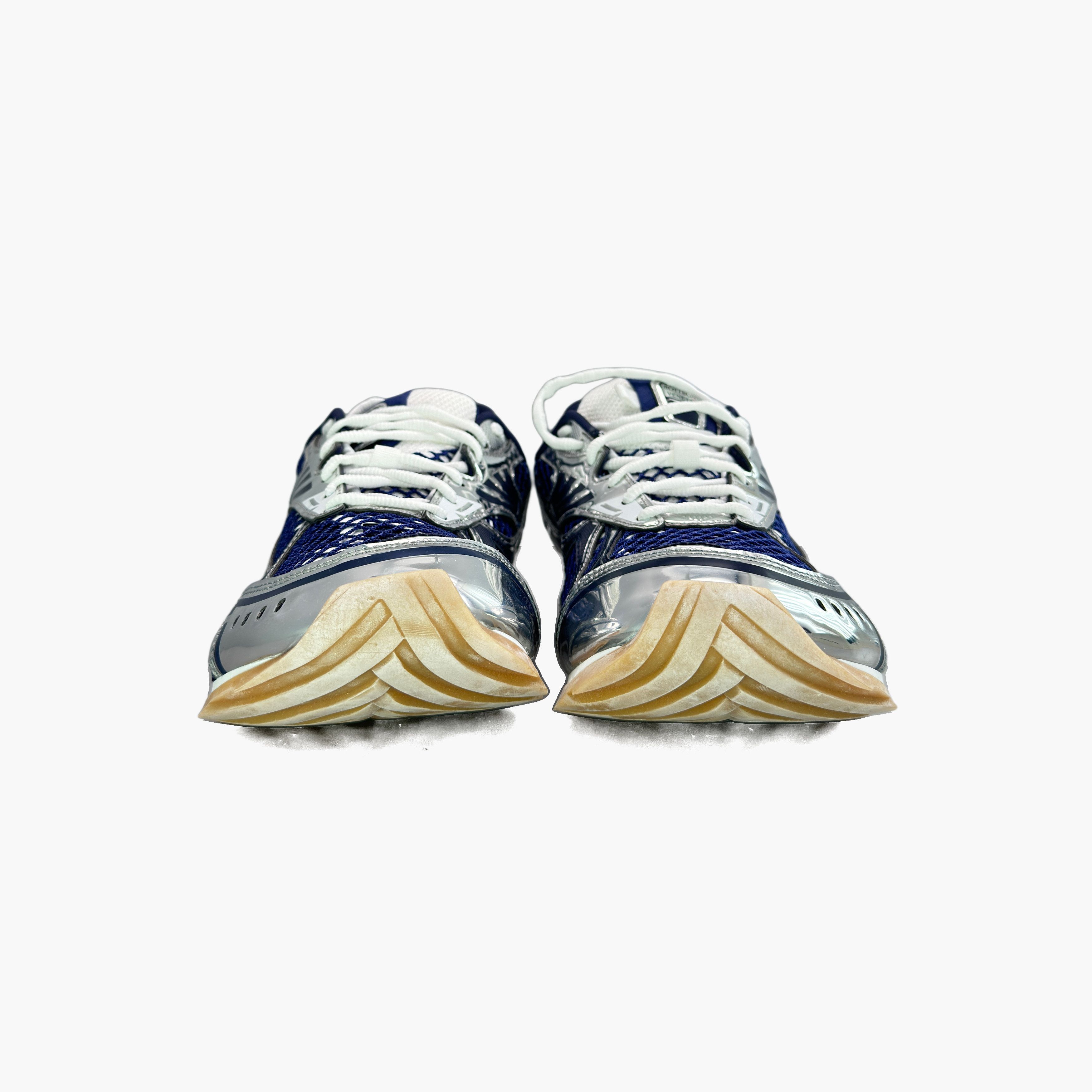 Bottega Veneta Bottega Veneta Orbit Low-Top Sneakers US 9 Size US 9 / EU 42 - 5 Thumbnail