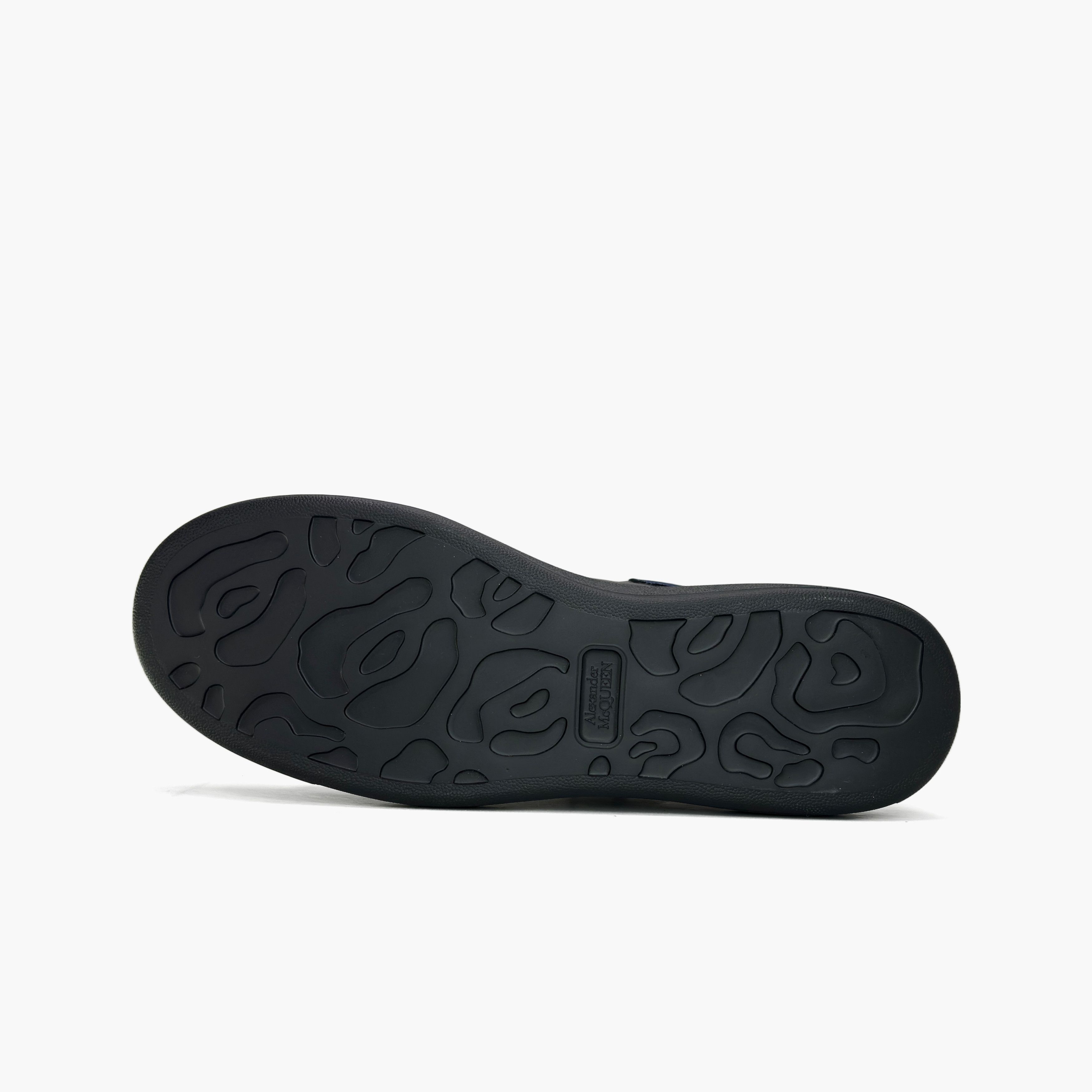 Alexander McQueen Alexander McQueen Oversized Low-Top Sneakers Size 45 Size US 12 / EU 45 - 8 Thumbnail