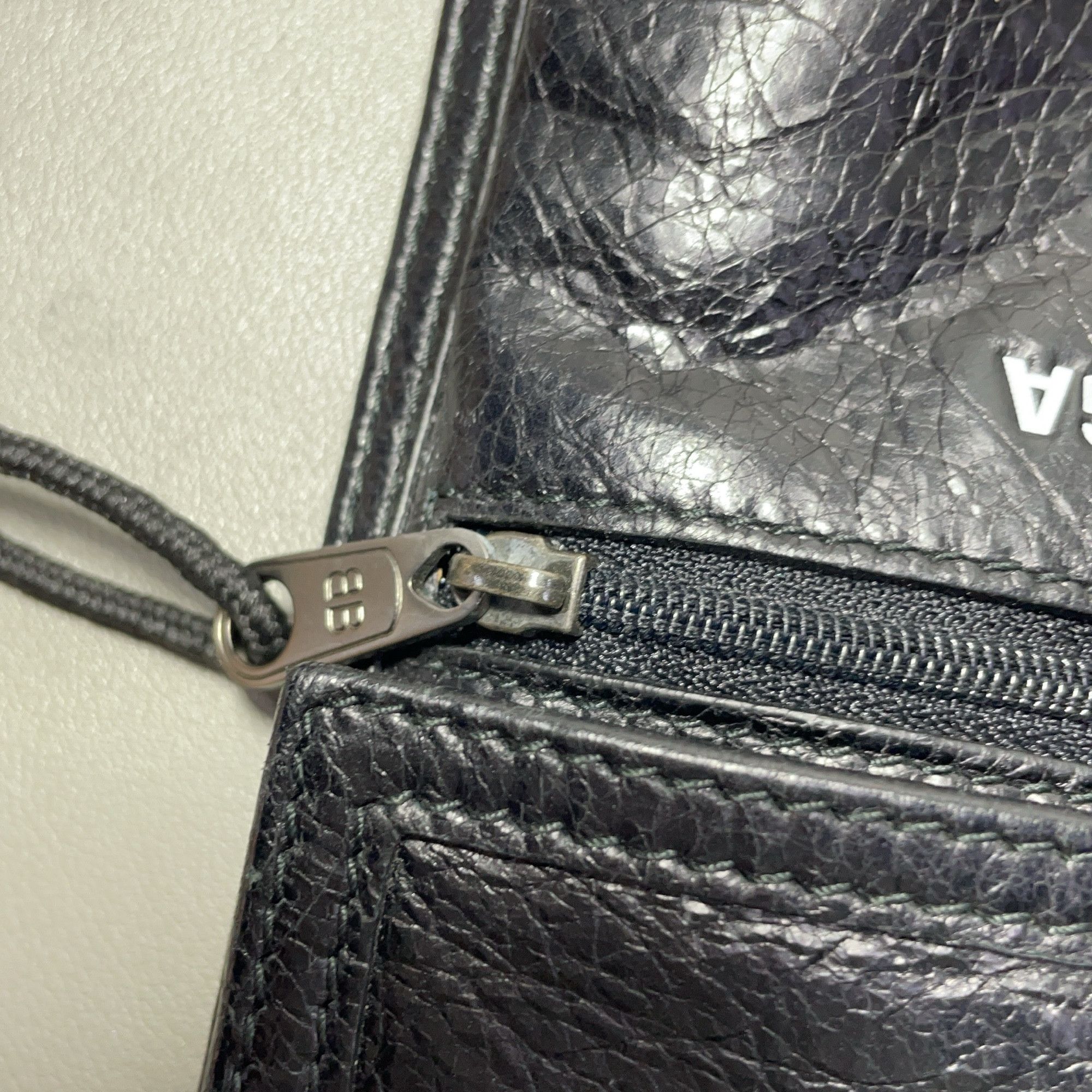 Balenciaga Balenciaga Explorer Small Crossbody Bag ONE SIZE Size ONE SIZE - 9 Thumbnail