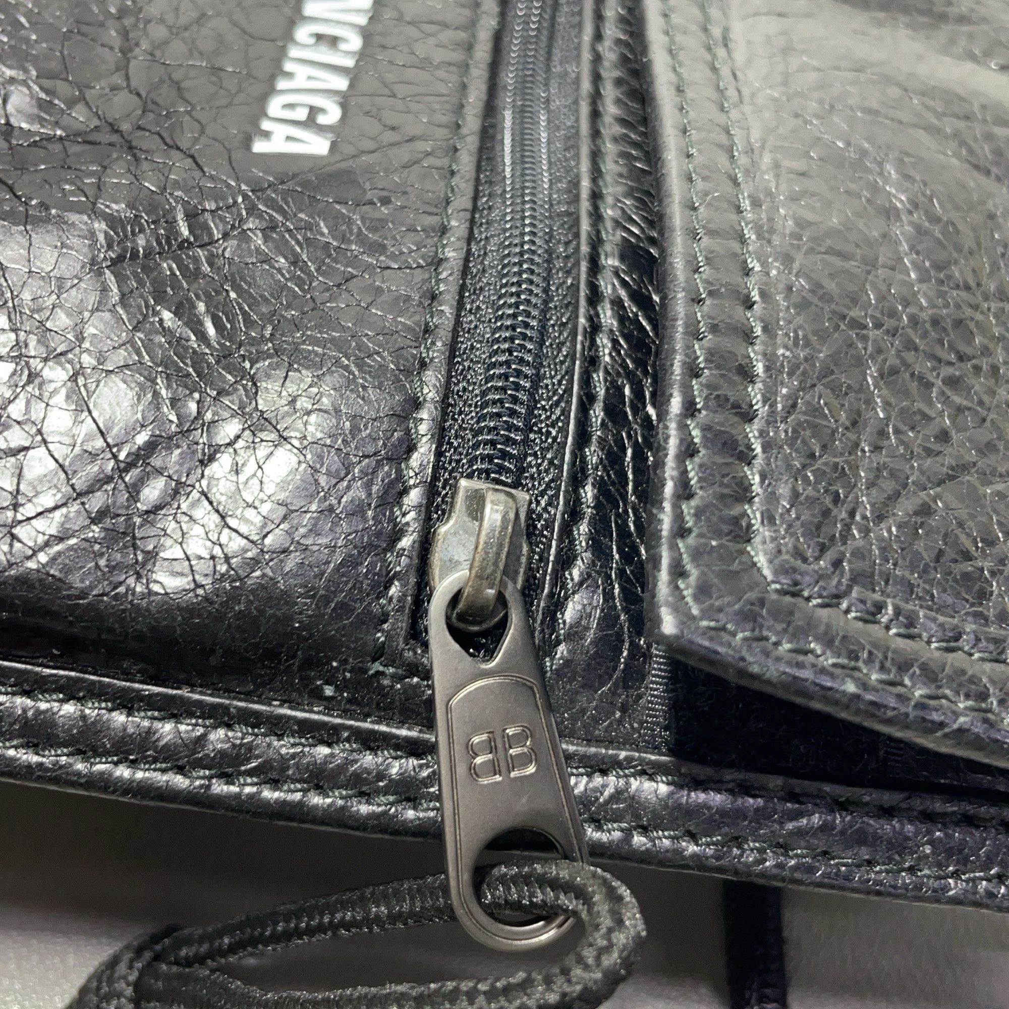Balenciaga Balenciaga Explorer Small Crossbody Bag ONE SIZE Size ONE SIZE - 8 Thumbnail