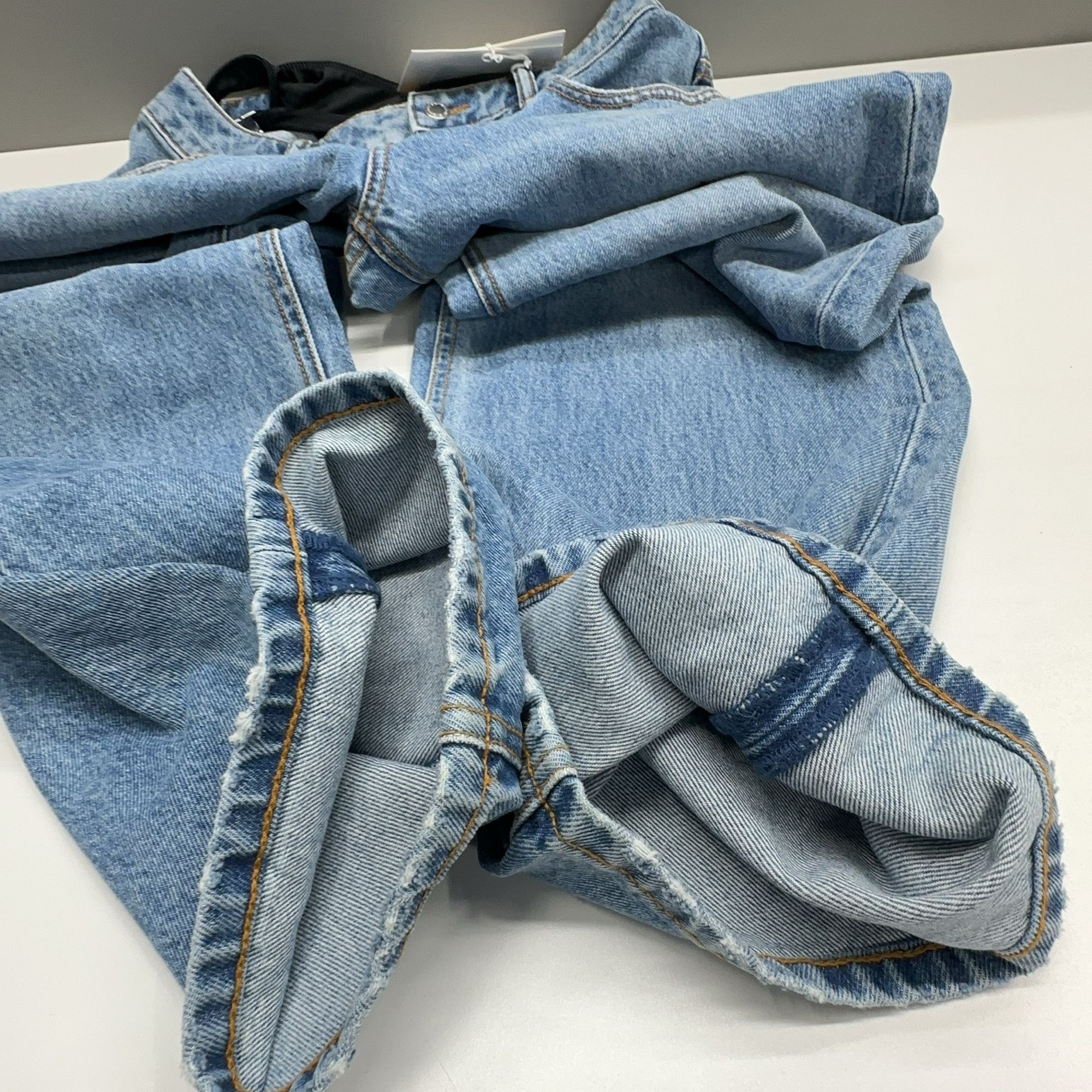 Alexander Wang Alexander Wang Asymmetrical Bikini Waist Jeans Size 27 Size 27" / US 4 / IT 40 - 9 Thumbnail