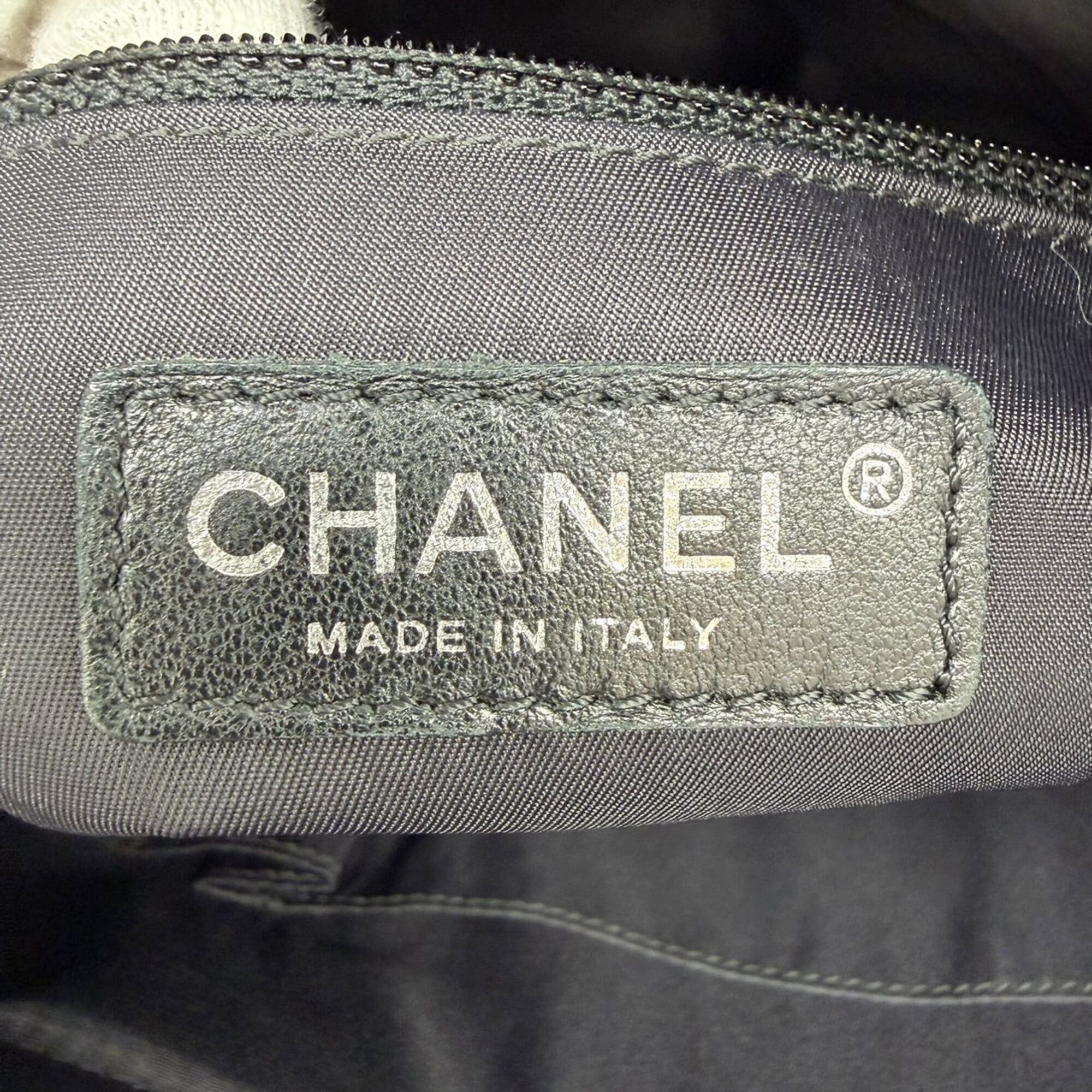 Chanel CHANEL Paris Biarritz PM Small Tote Bag, PVC Leather, Black, A34208, Women's Size ONE SIZE - 17 Thumbnail