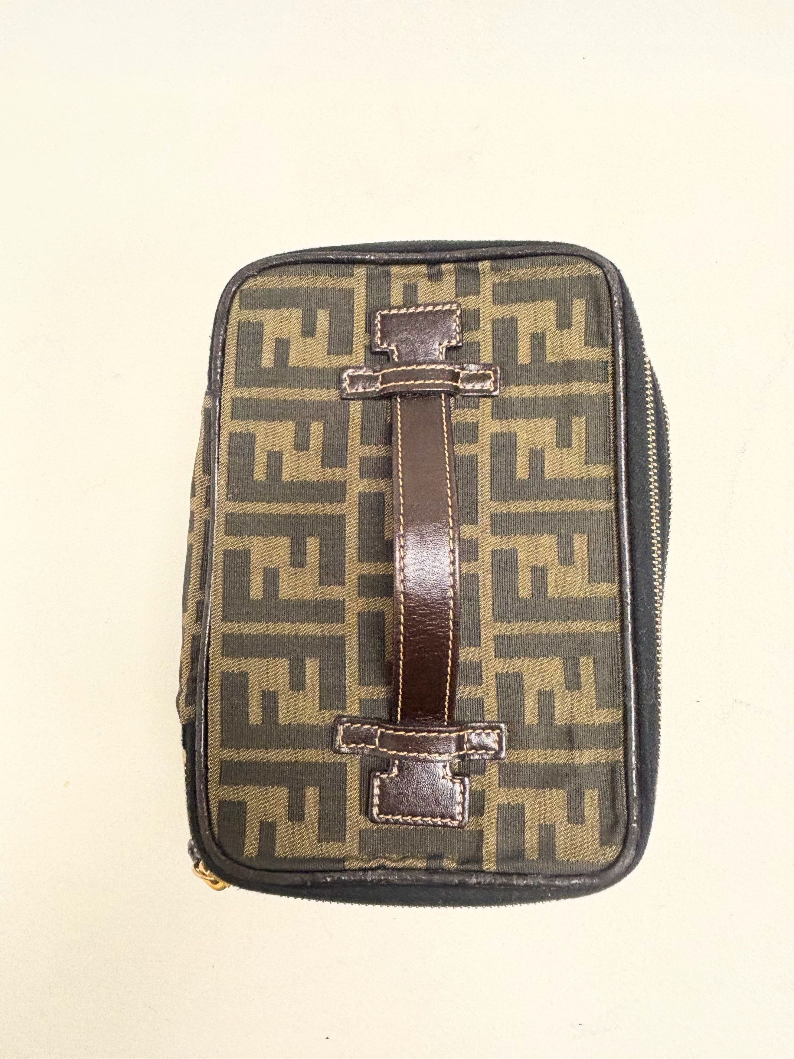 Fendi Pochette Vanity Bag Size ONE SIZE - 9 Thumbnail