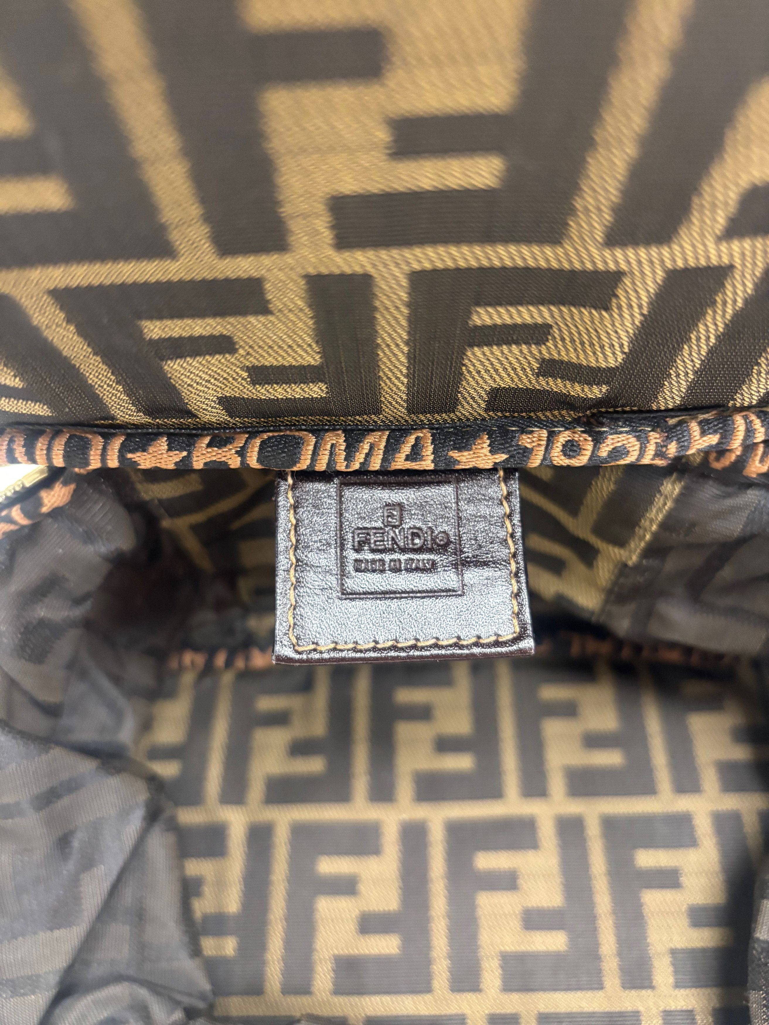 Fendi Pochette Vanity Bag Size ONE SIZE - 14 Thumbnail