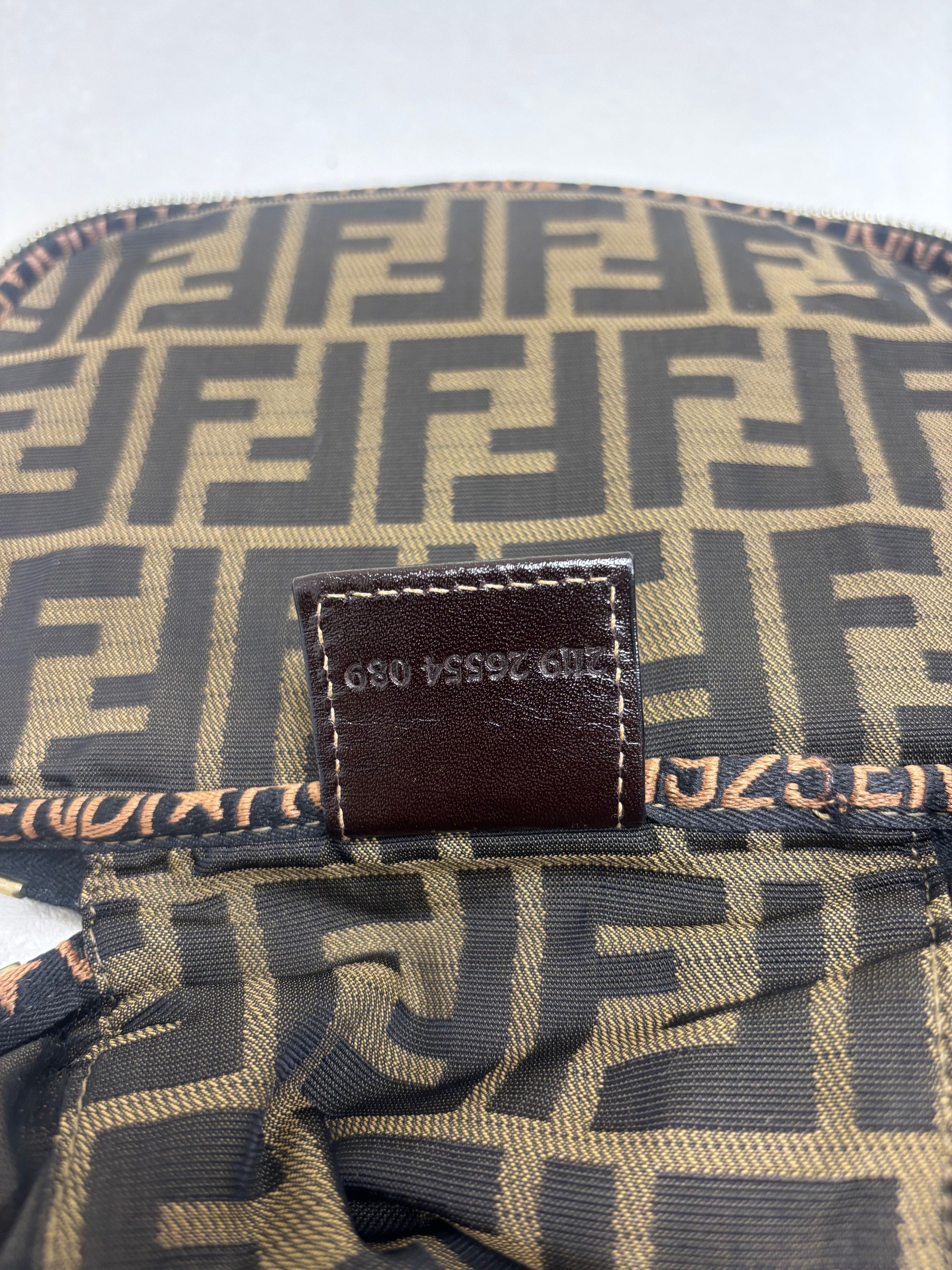 Fendi Pochette Vanity Bag Size ONE SIZE - 15 Thumbnail