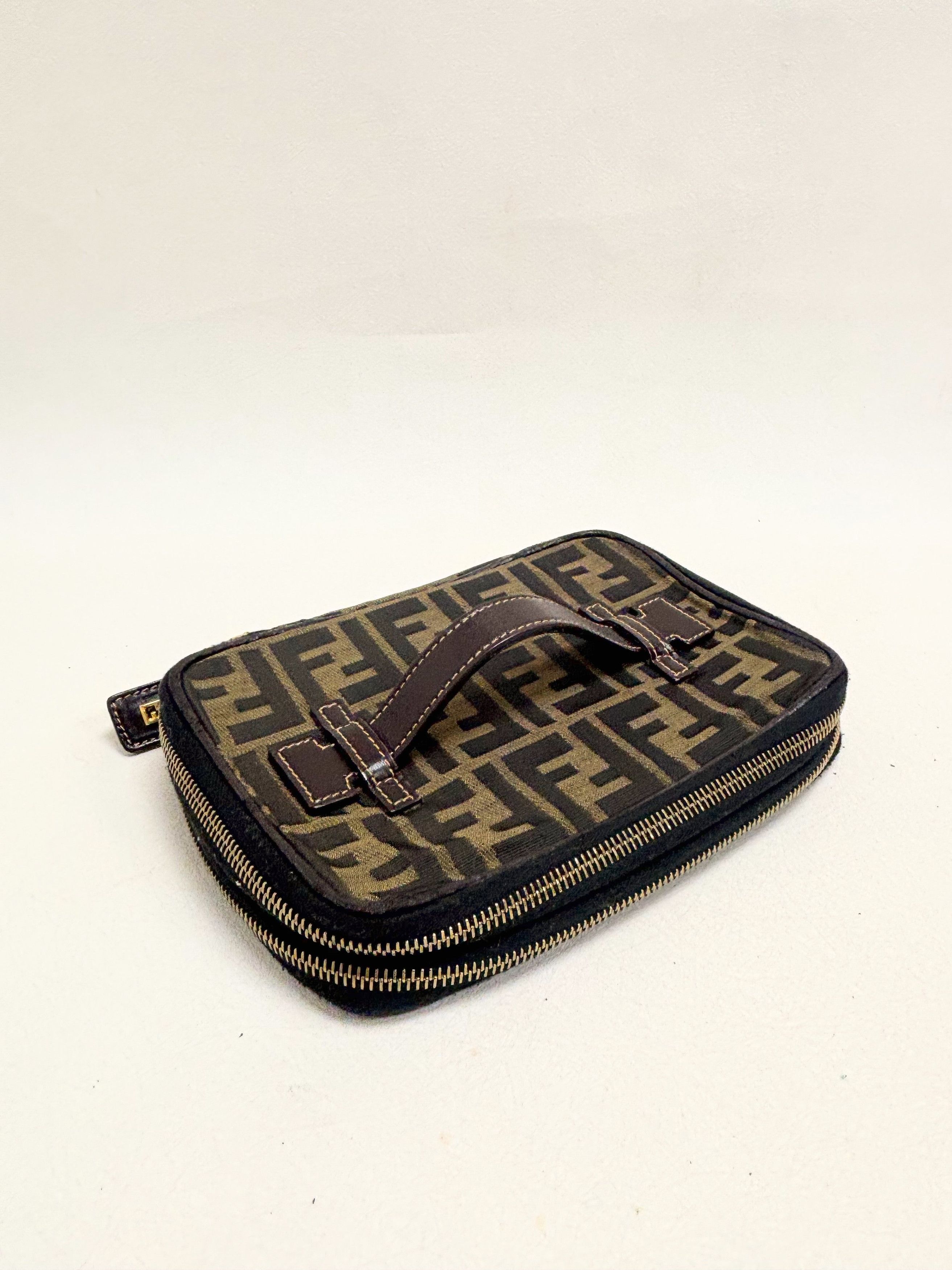 Fendi Pochette Vanity Bag Size ONE SIZE - 11 Thumbnail