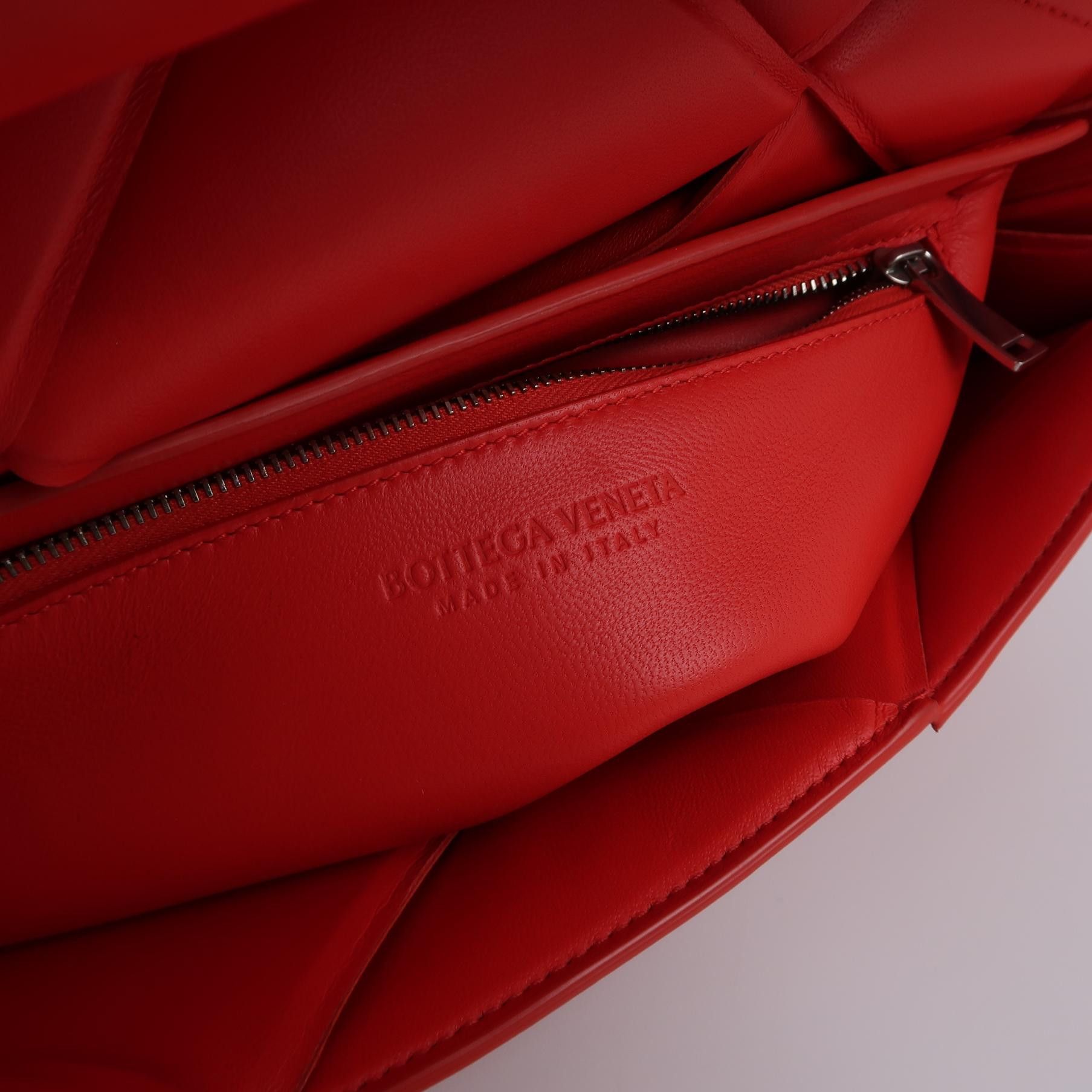 Bottega Veneta Bottega Veneta Women os Shoulder Bags Size ONE SIZE - 8 Thumbnail