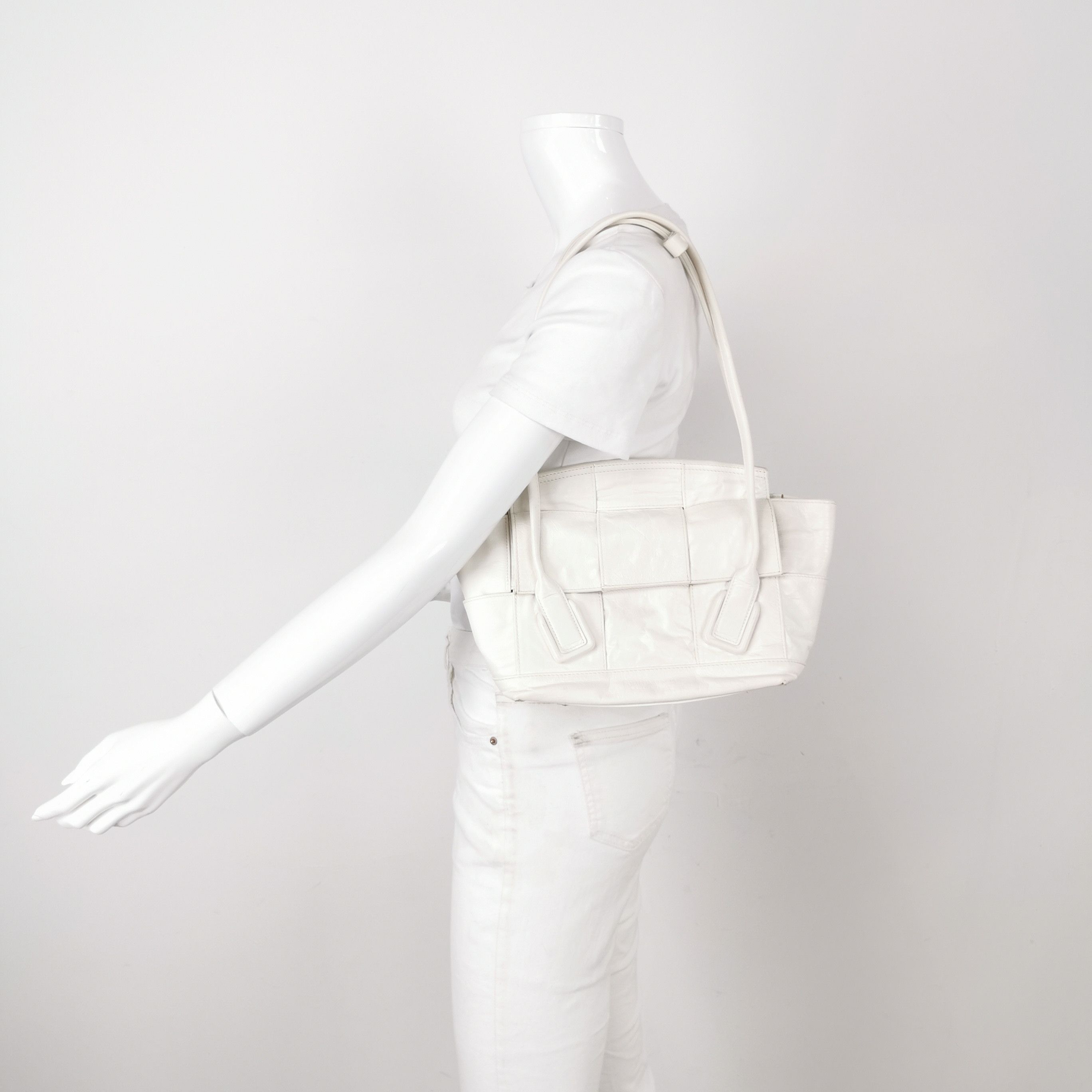 Bottega Veneta Bottega Veneta Women os Shoulder Bags Size ONE SIZE - 2 Thumbnail