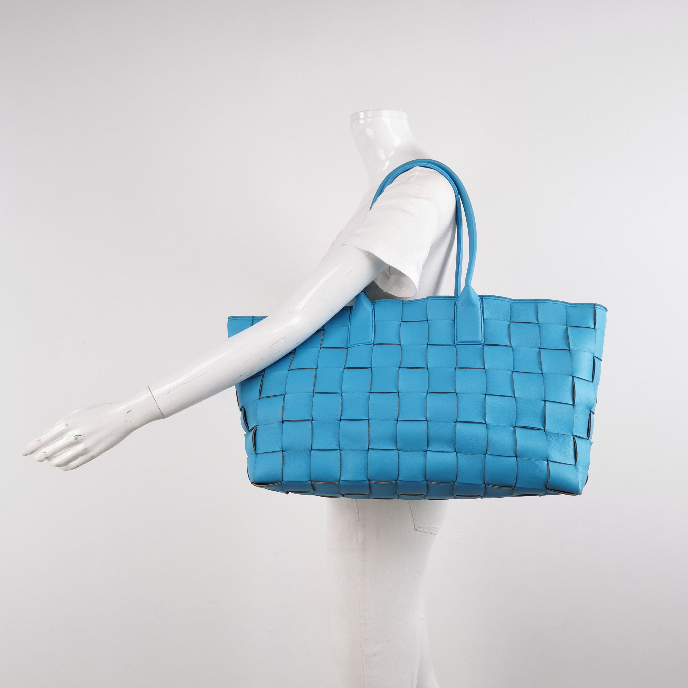 Bottega Veneta Bottega Veneta Women os Shoulder Bags Size ONE SIZE - 2 Thumbnail