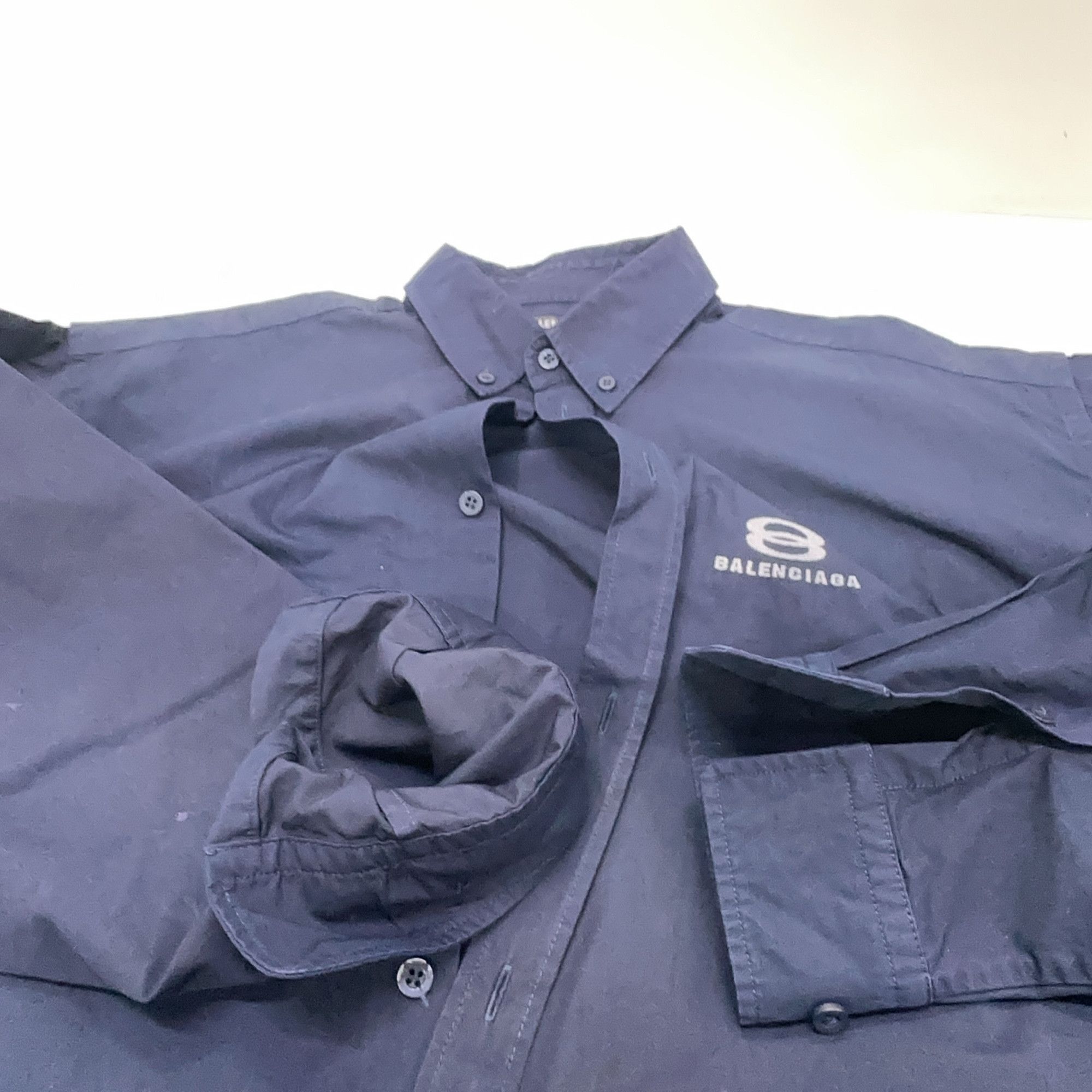 Balenciaga Balenciaga Logo Print Button Up Shirt Size 38 Size US S / EU 44-46 / 1 - 11 Thumbnail