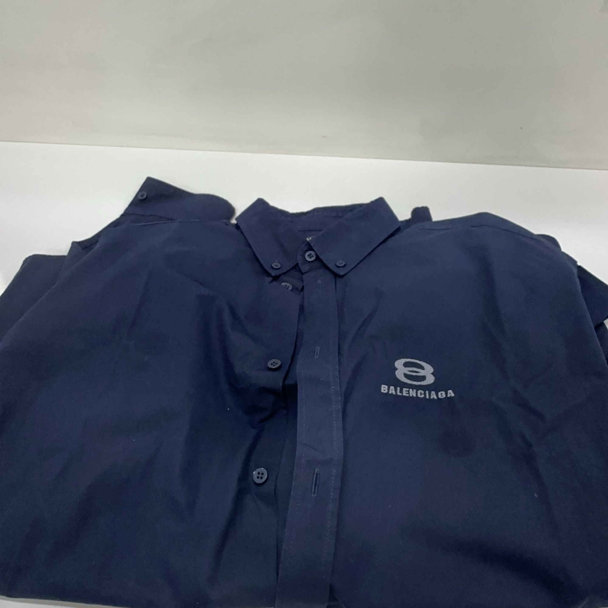Balenciaga Balenciaga Logo Print Button Up Shirt Size 38 Size US S / EU 44-46 / 1 - 9 Thumbnail