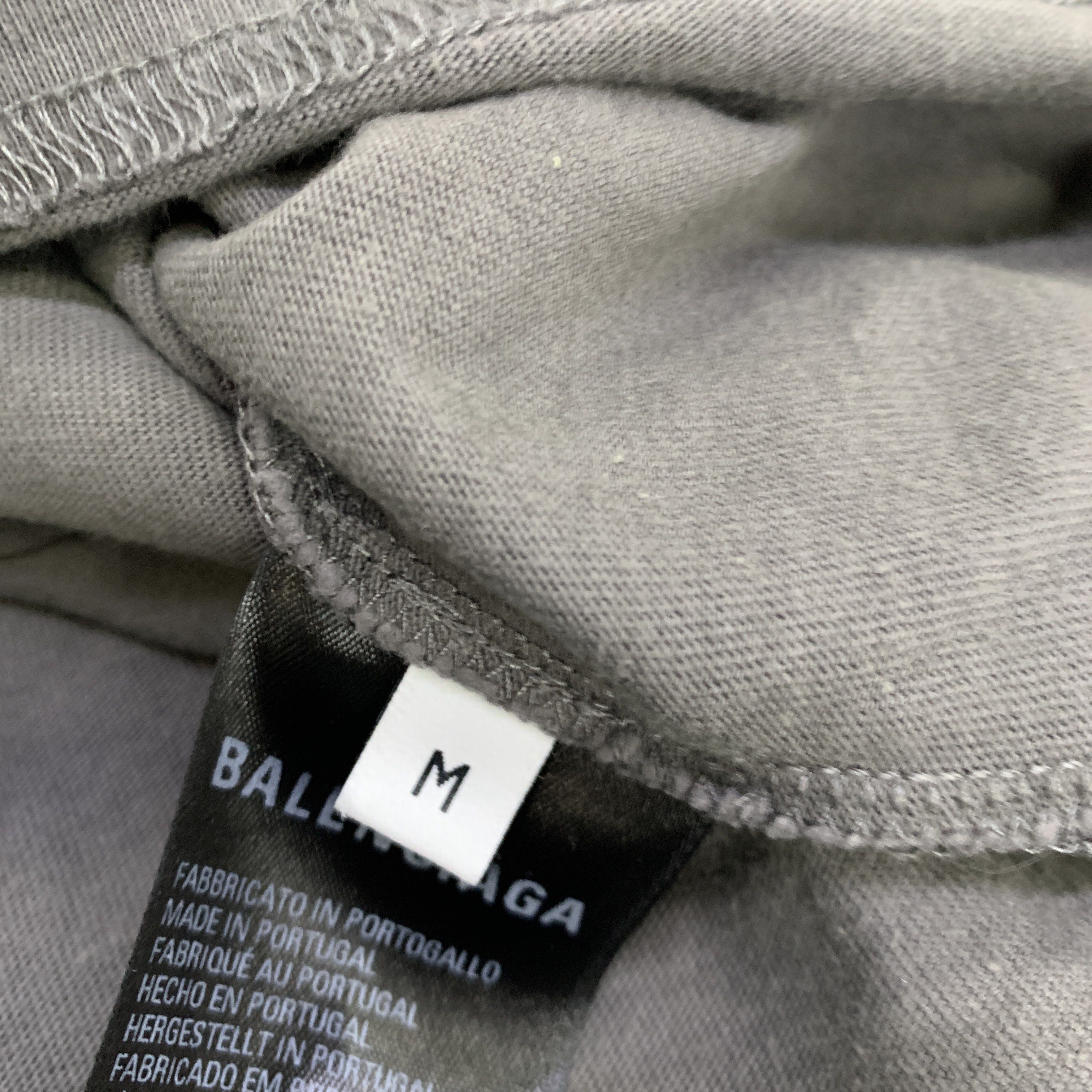 Balenciaga Balenciaga Political Campaign Logo T-Shirt Size M Size US M / EU 48-50 / 2 - 4 Thumbnail