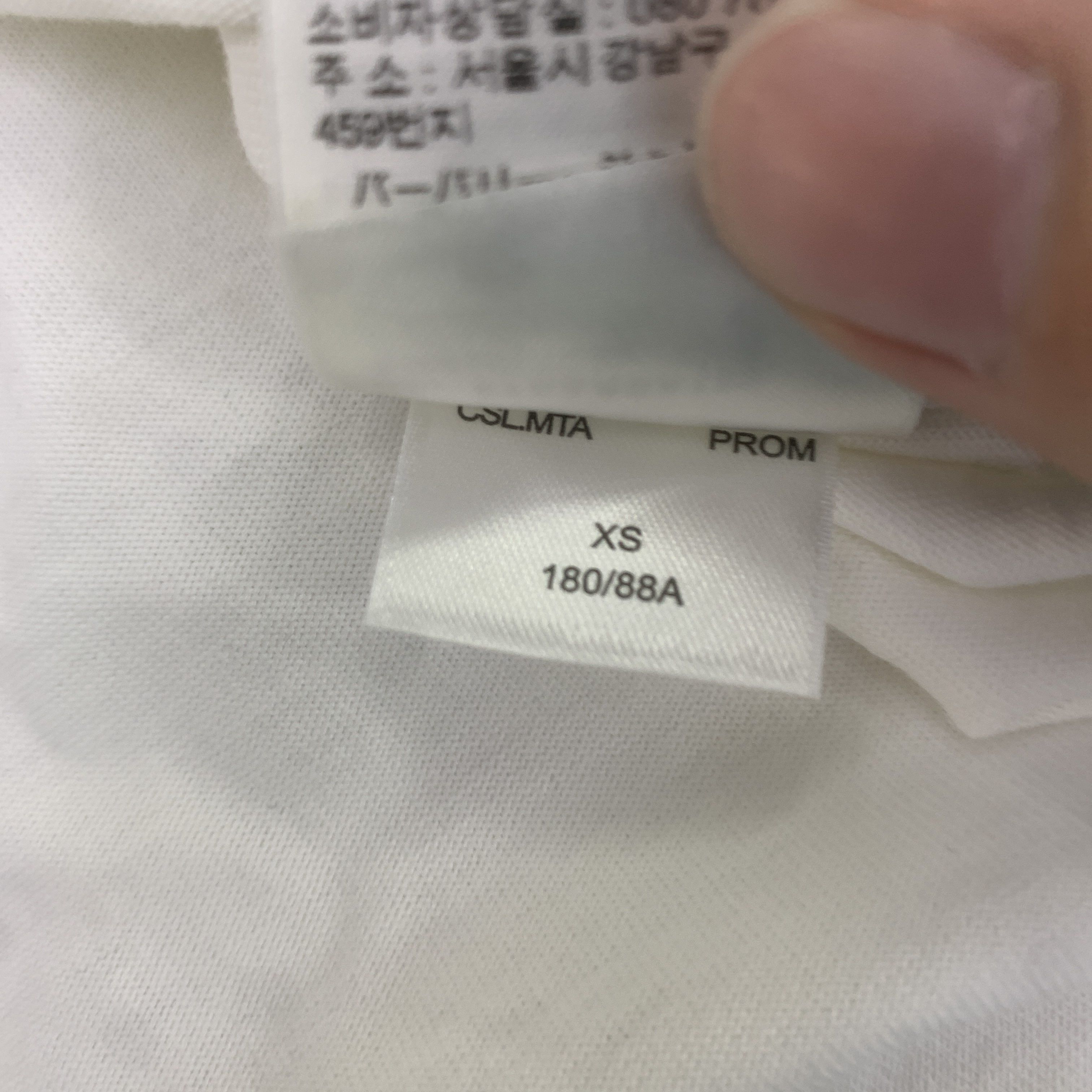 Burberry Burberry Logo Print T-Shirt Size XS Size US XS / EU 42 / 0 - 4 Thumbnail