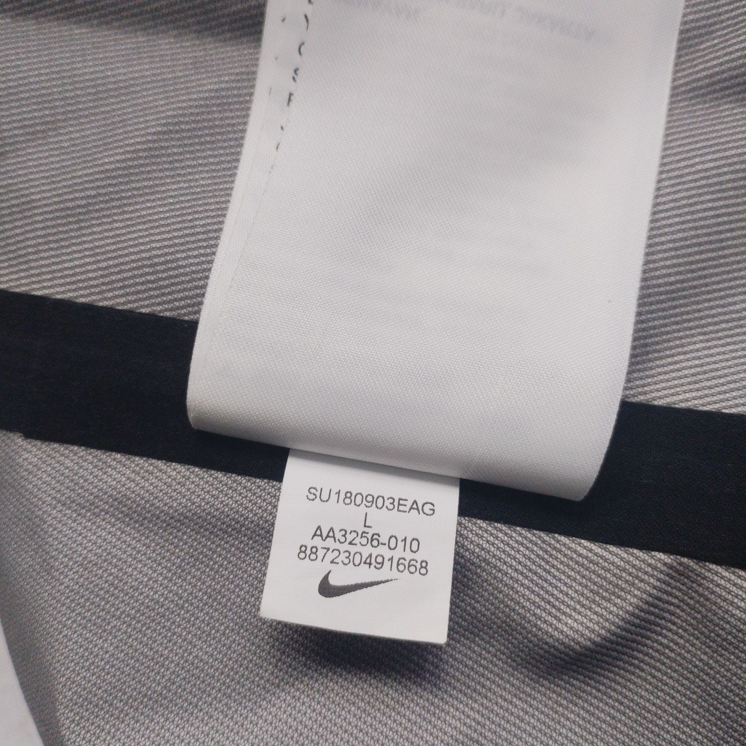 Nike Nike x Off-White Eagle Parka Size L Size US L / EU 52-54 / 3 - 3 Thumbnail