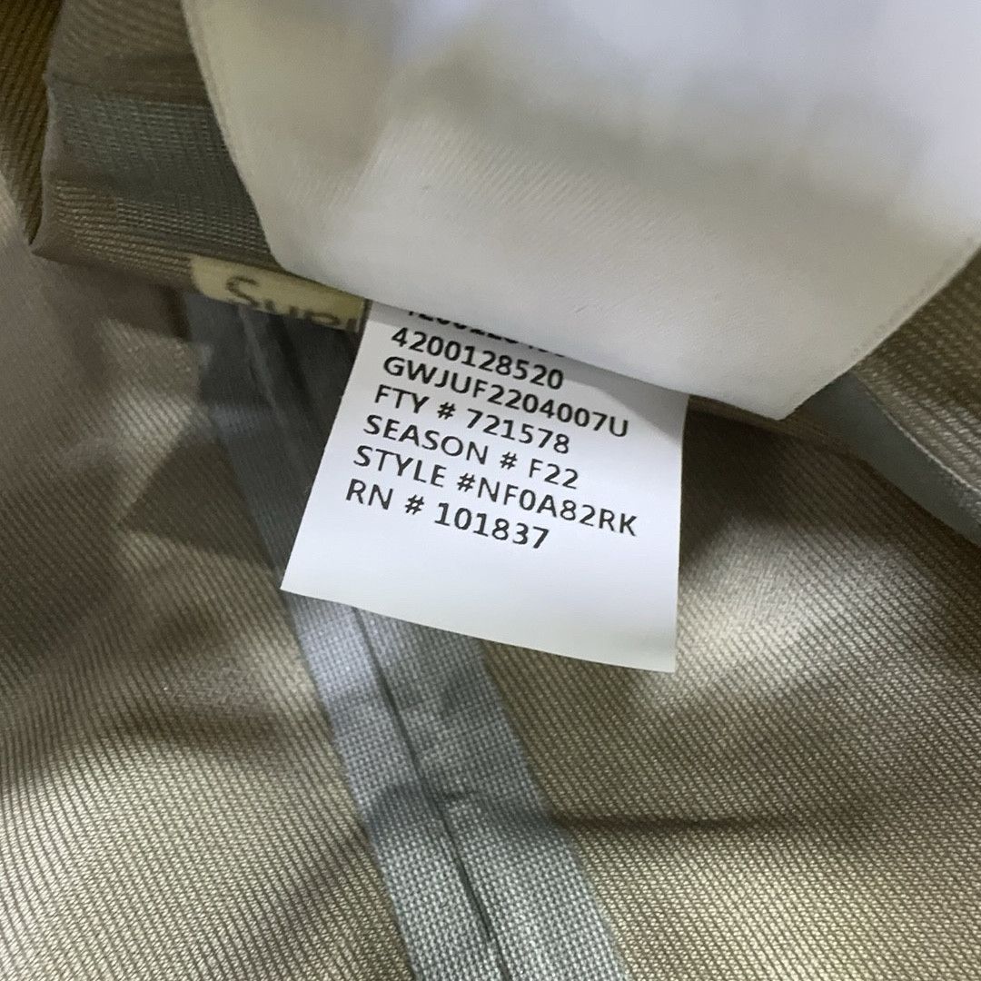 Supreme × The North Face Supreme x The North Face Taped Seam Jacket Size M Size US M / EU 48-50 / 2 - 5 Thumbnail