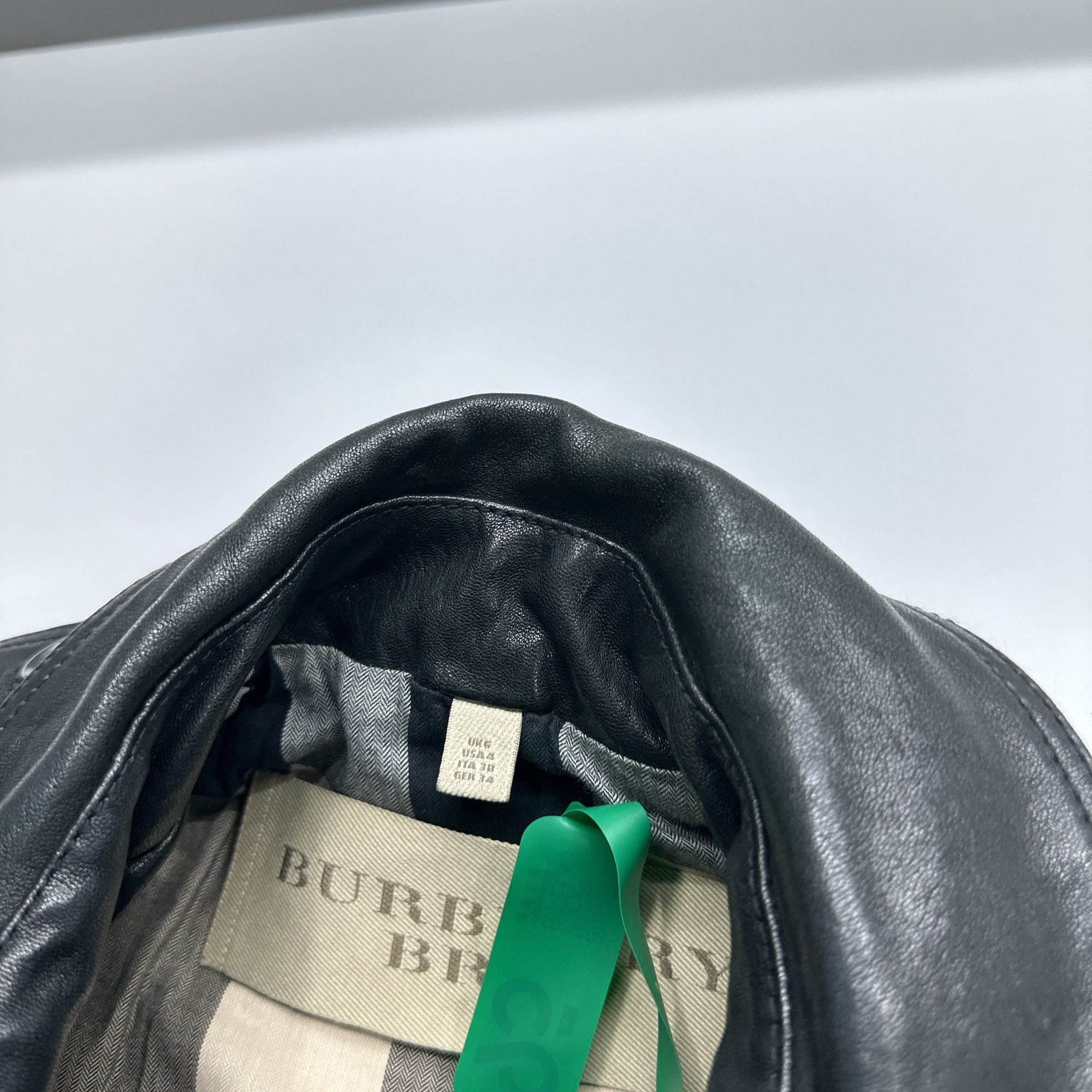 Burberry Burberry Black Leather Jacket Size 38 Size XS / US 0-2 / IT 36-38 - 4 Thumbnail