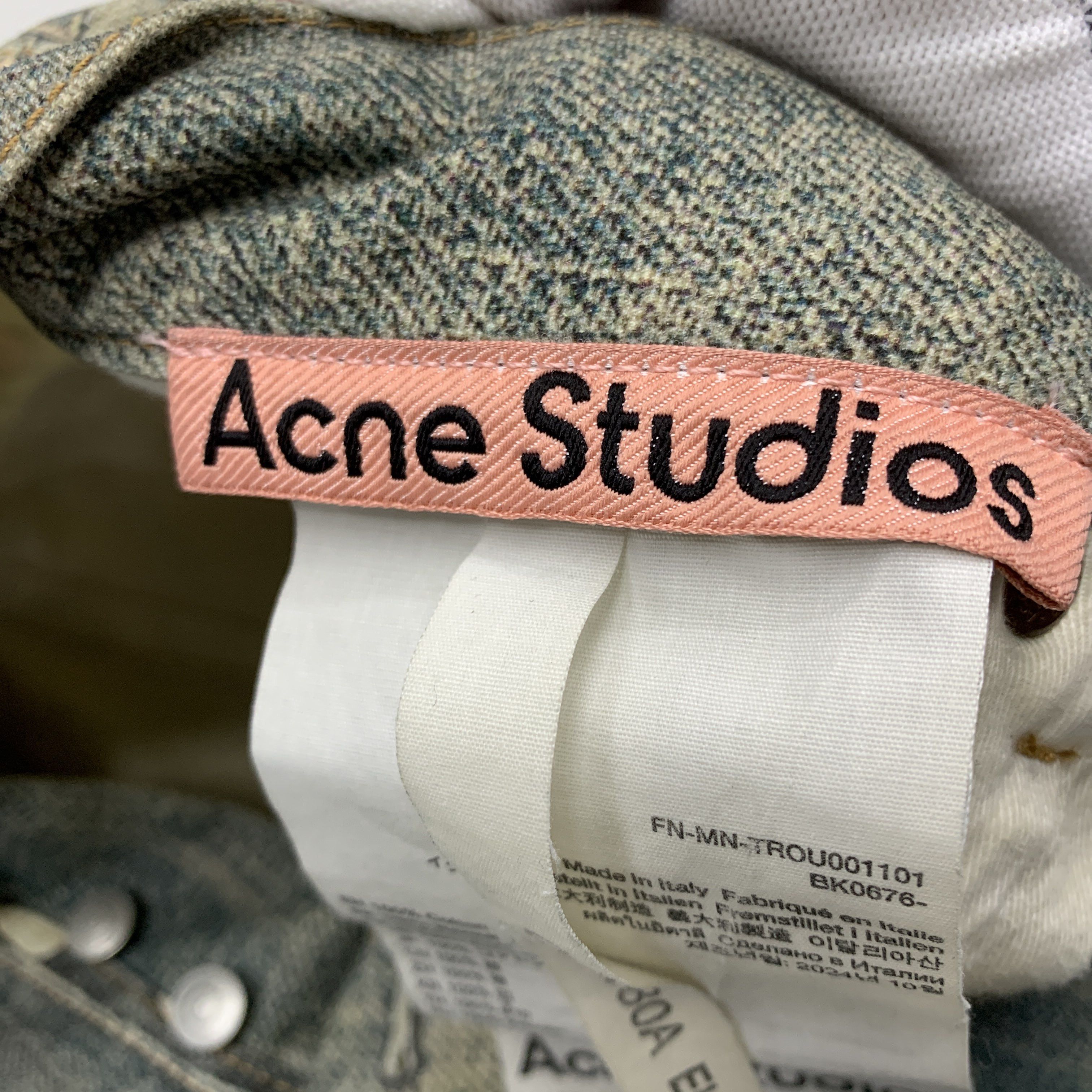 Acne Studios Acne Studios Chain Embellished Denim Jeans Size 30 Size US 30 / EU 46 - 3 Thumbnail