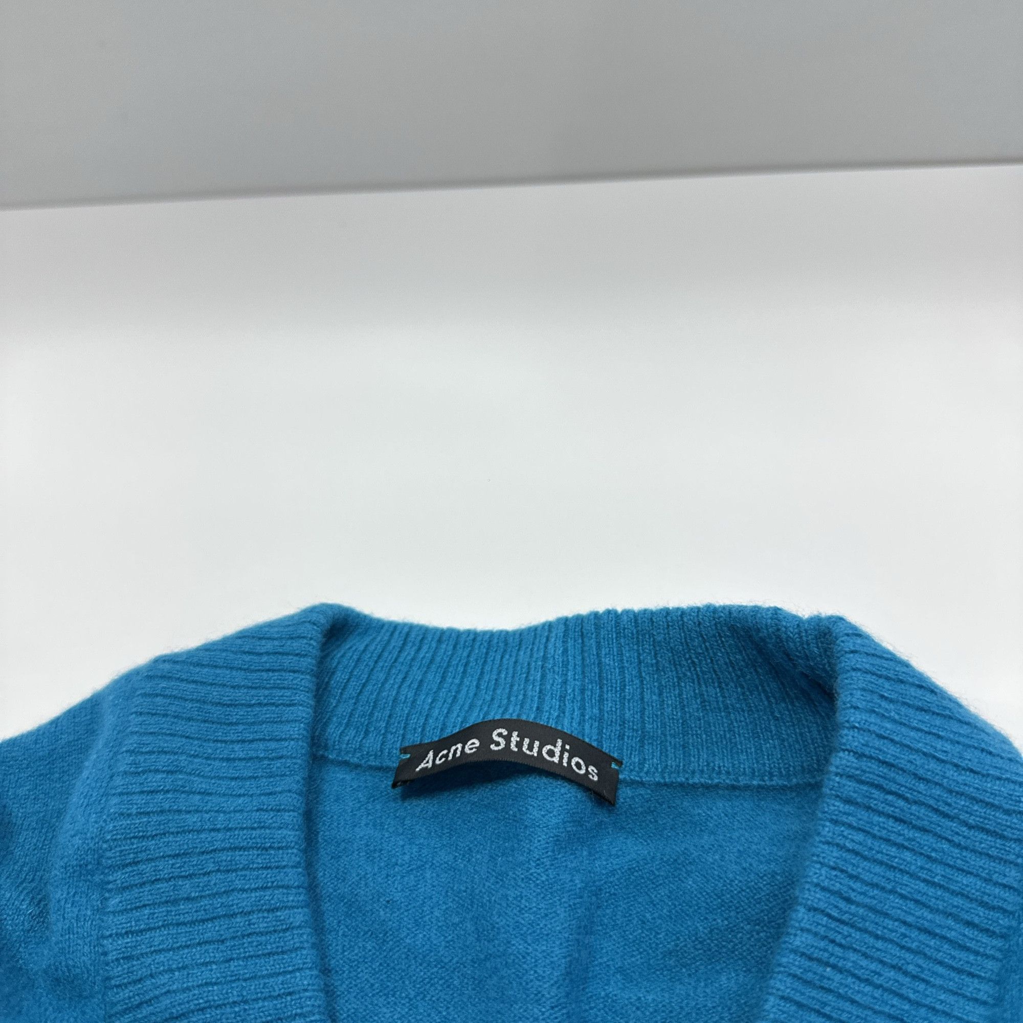 Acne Studios Acne Studios Neve Face Cardigan Size S Size US S / EU 44-46 / 1 - 3 Thumbnail