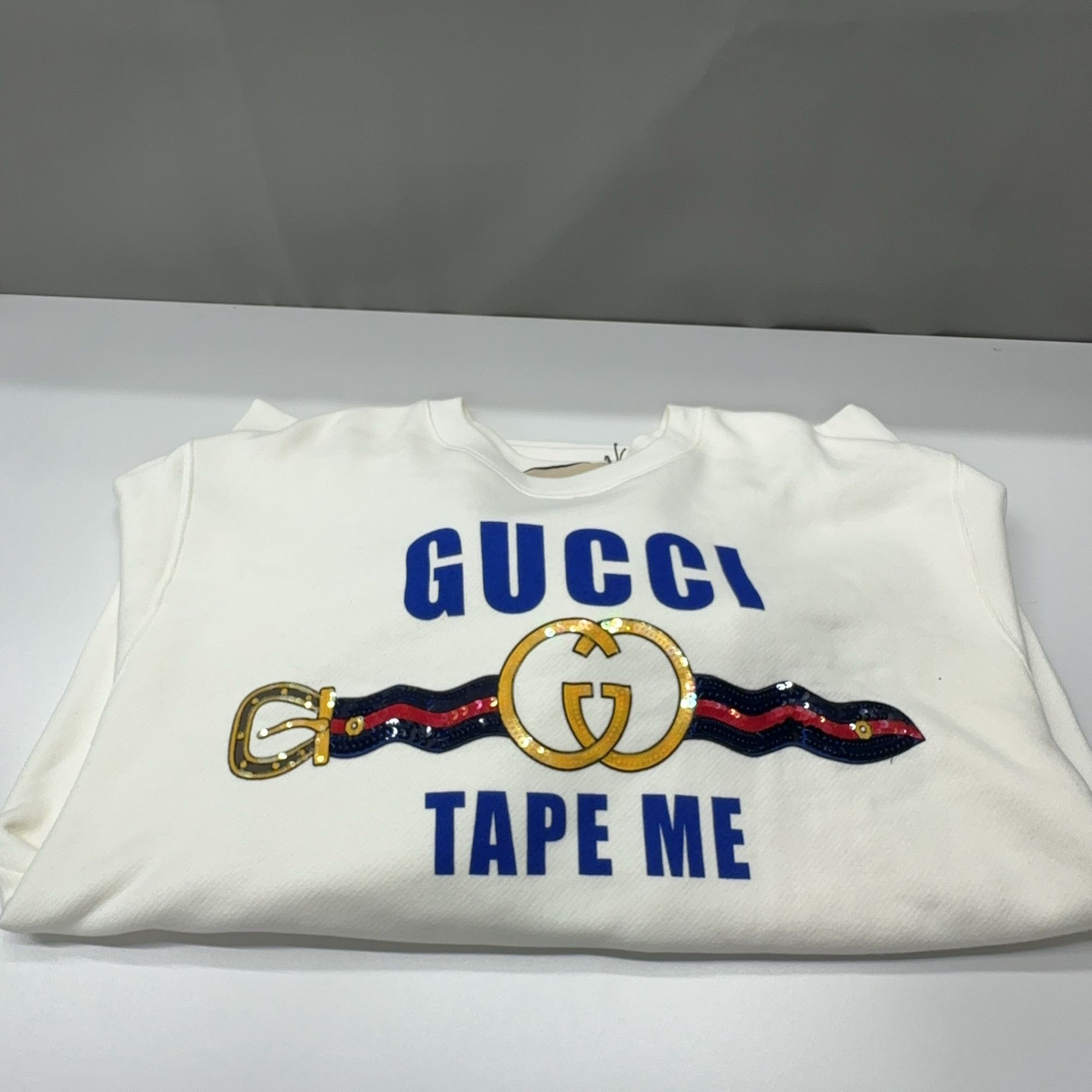 Gucci Gucci Logo Sequin Sweatshirt Size L Size L / US 10 / IT 46 - 10 Thumbnail