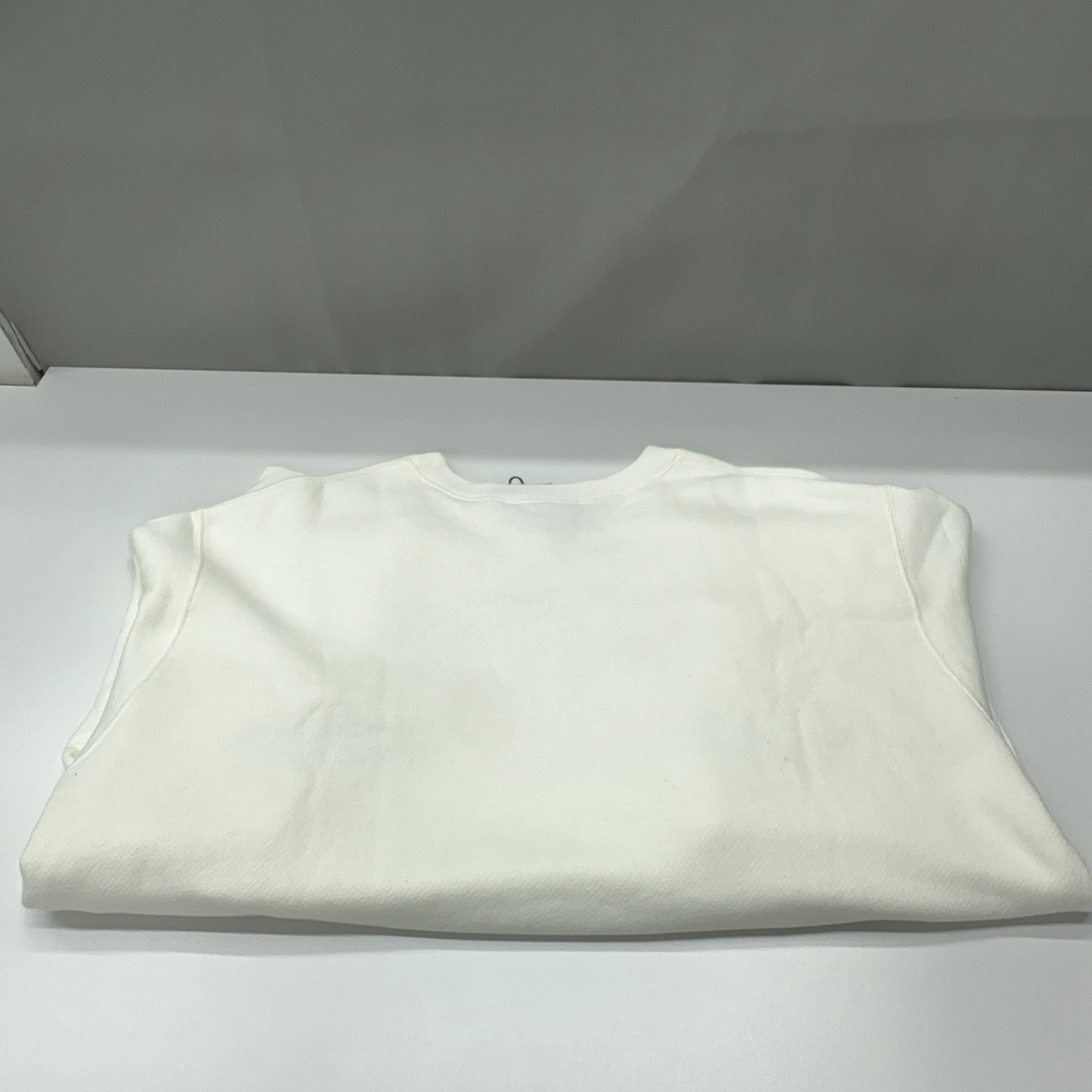 Gucci Gucci Logo Sequin Sweatshirt Size L Size L / US 10 / IT 46 - 12 Thumbnail