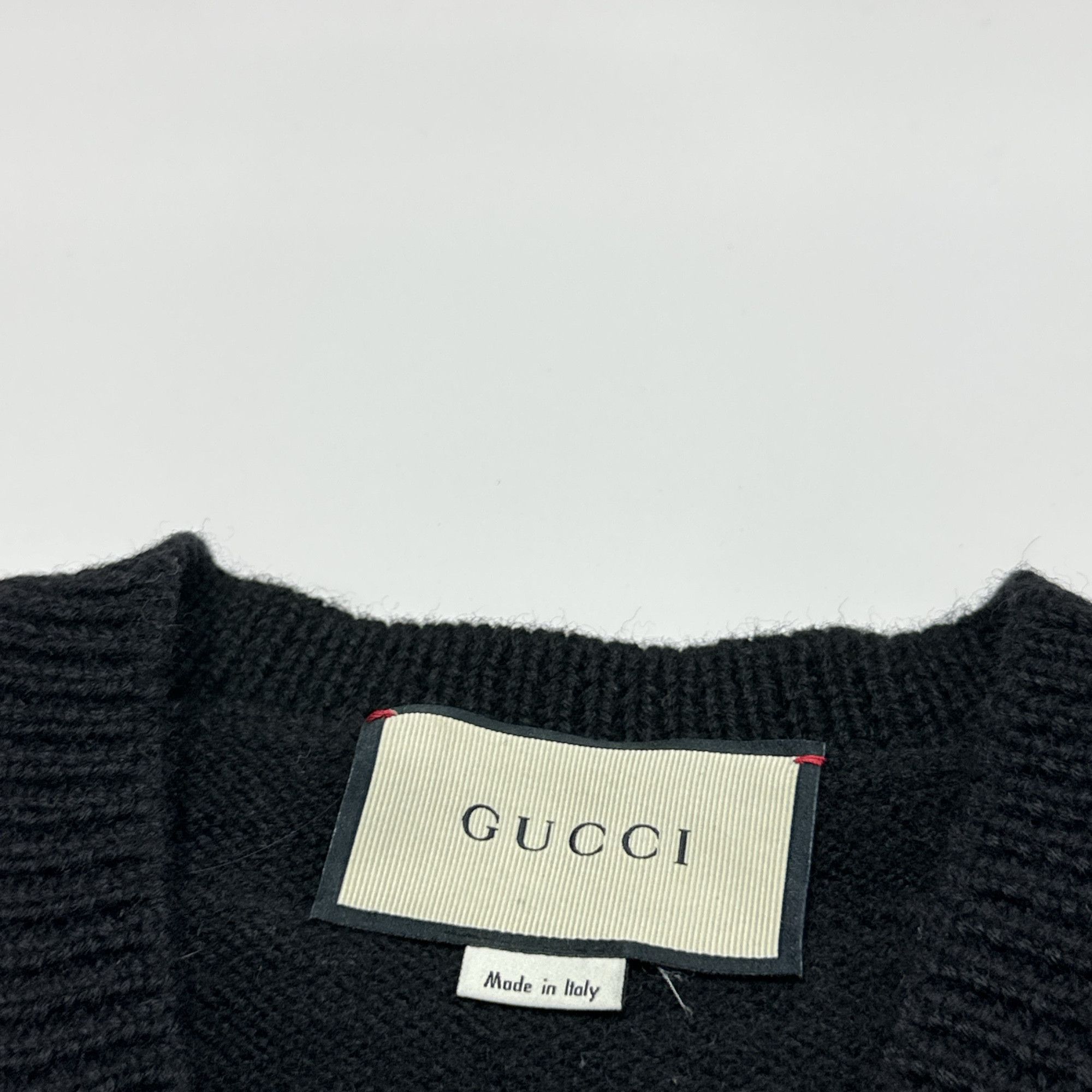 Gucci Gucci Bee Embroidery V-Neck Sweater Size S Size US S / EU 44-46 / 1 - 6 Thumbnail