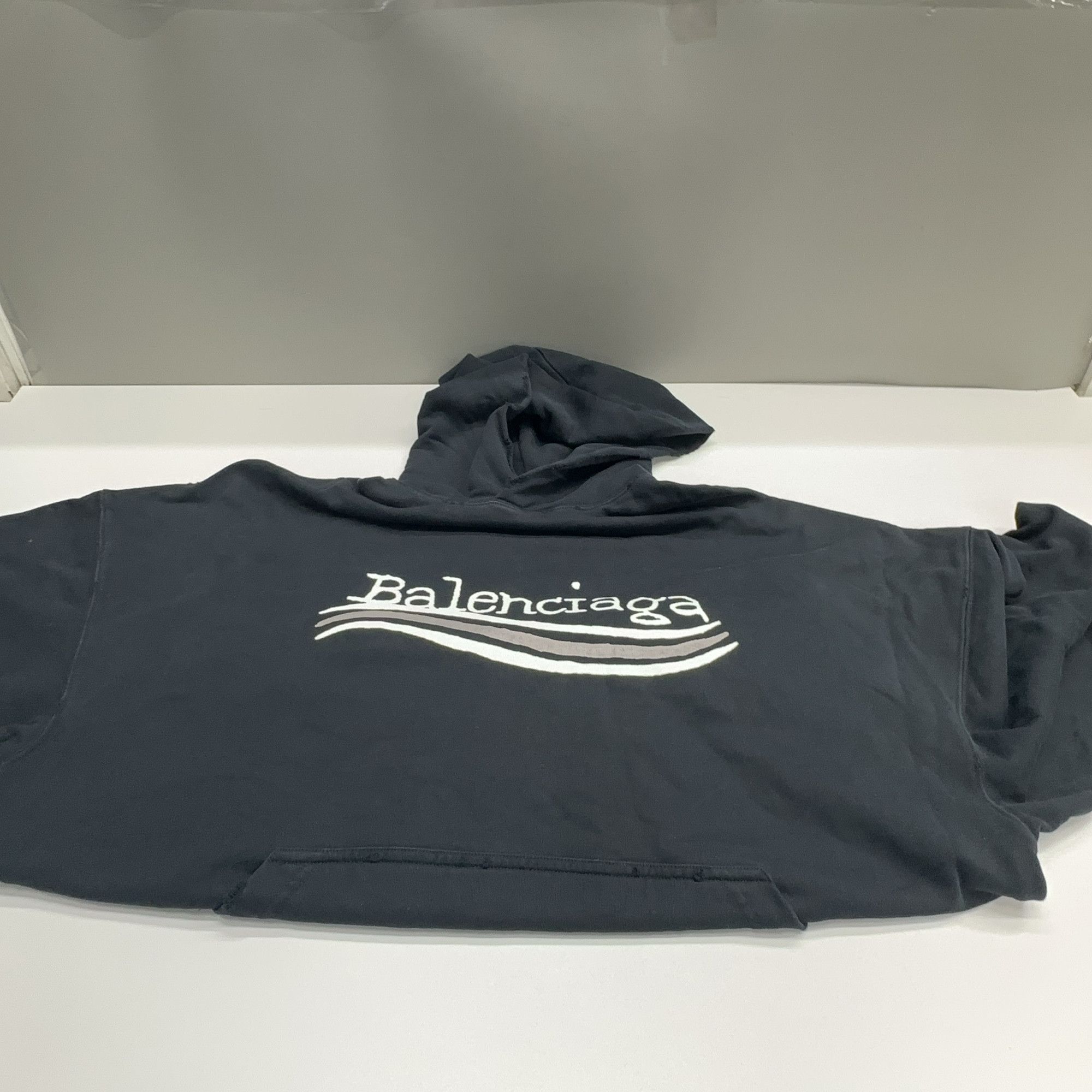 Balenciaga Balenciaga Wavy Logo Hoodie Size L Size US L / EU 52-54 / 3 - 8 Thumbnail