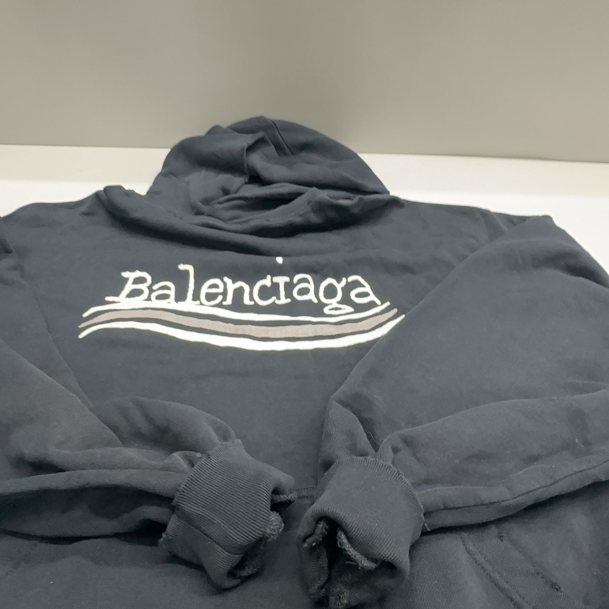 Balenciaga Balenciaga Wavy Logo Hoodie Size L Size US L / EU 52-54 / 3 - 13 Thumbnail