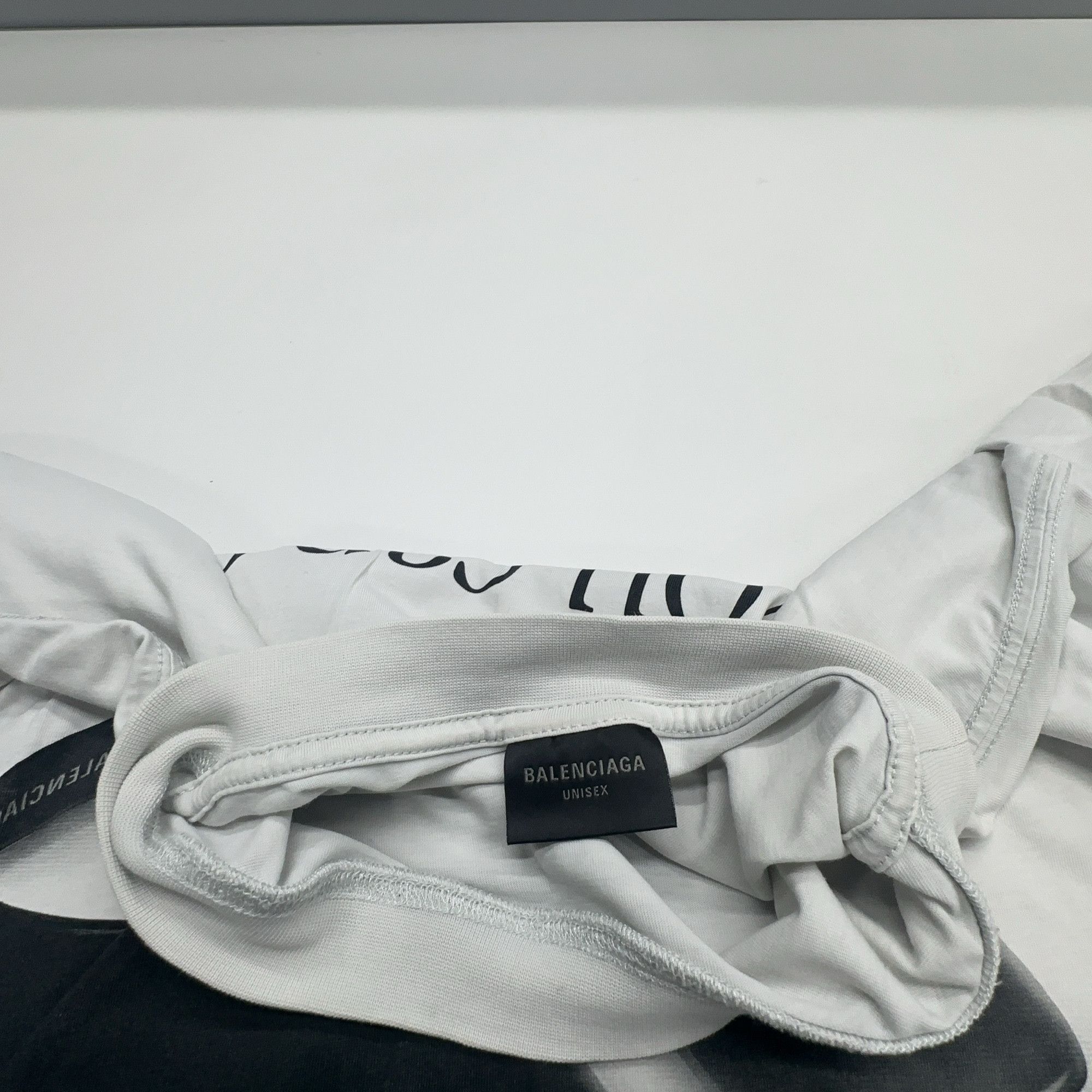 Balenciaga Balenciaga 360 Sunglasses Graphic T-Shirt Size S Size US S / EU 44-46 / 1 - 6 Thumbnail