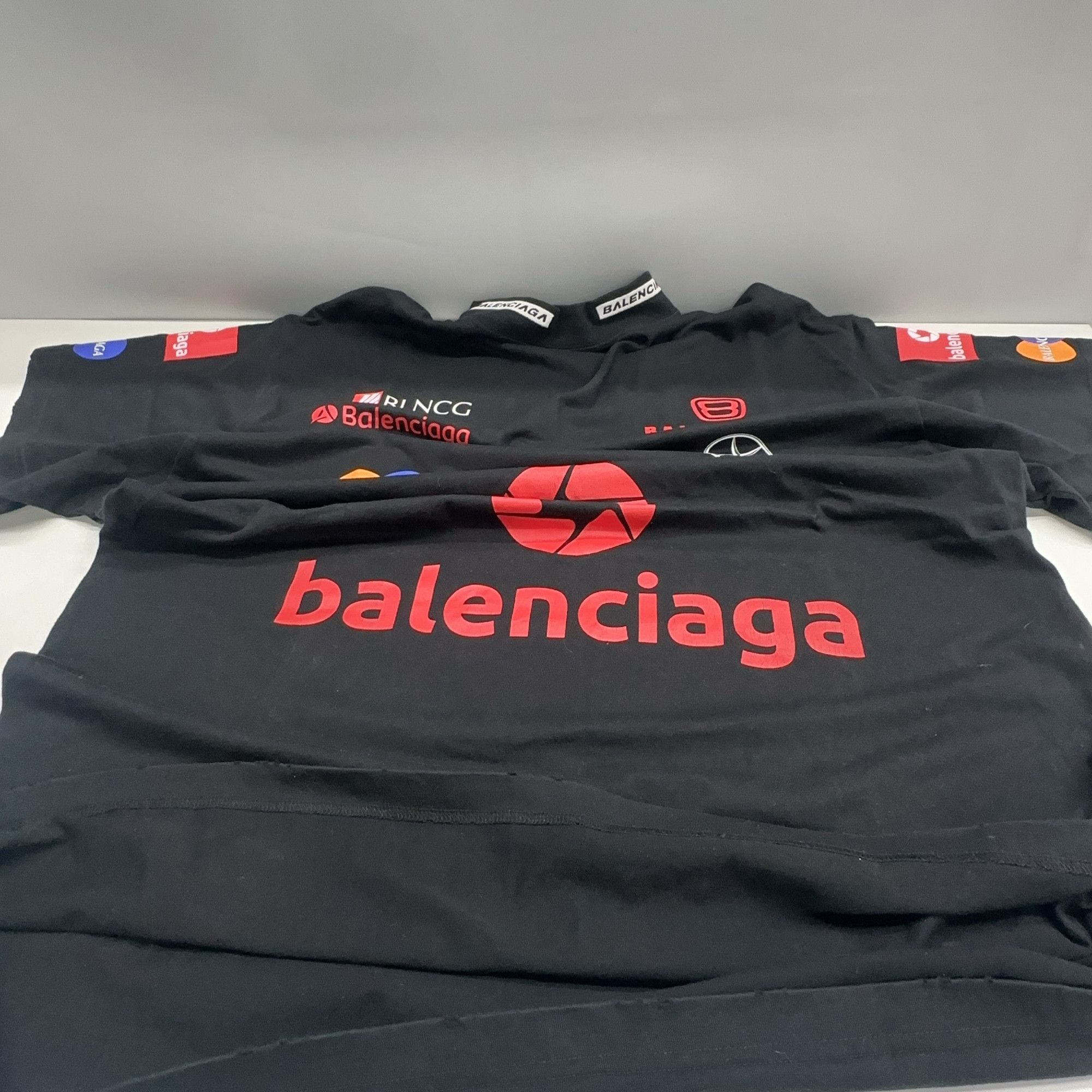 Balenciaga Balenciaga Multi Logo Print T-Shirt Size M Size US M / EU 48-50 / 2 - 7 Thumbnail