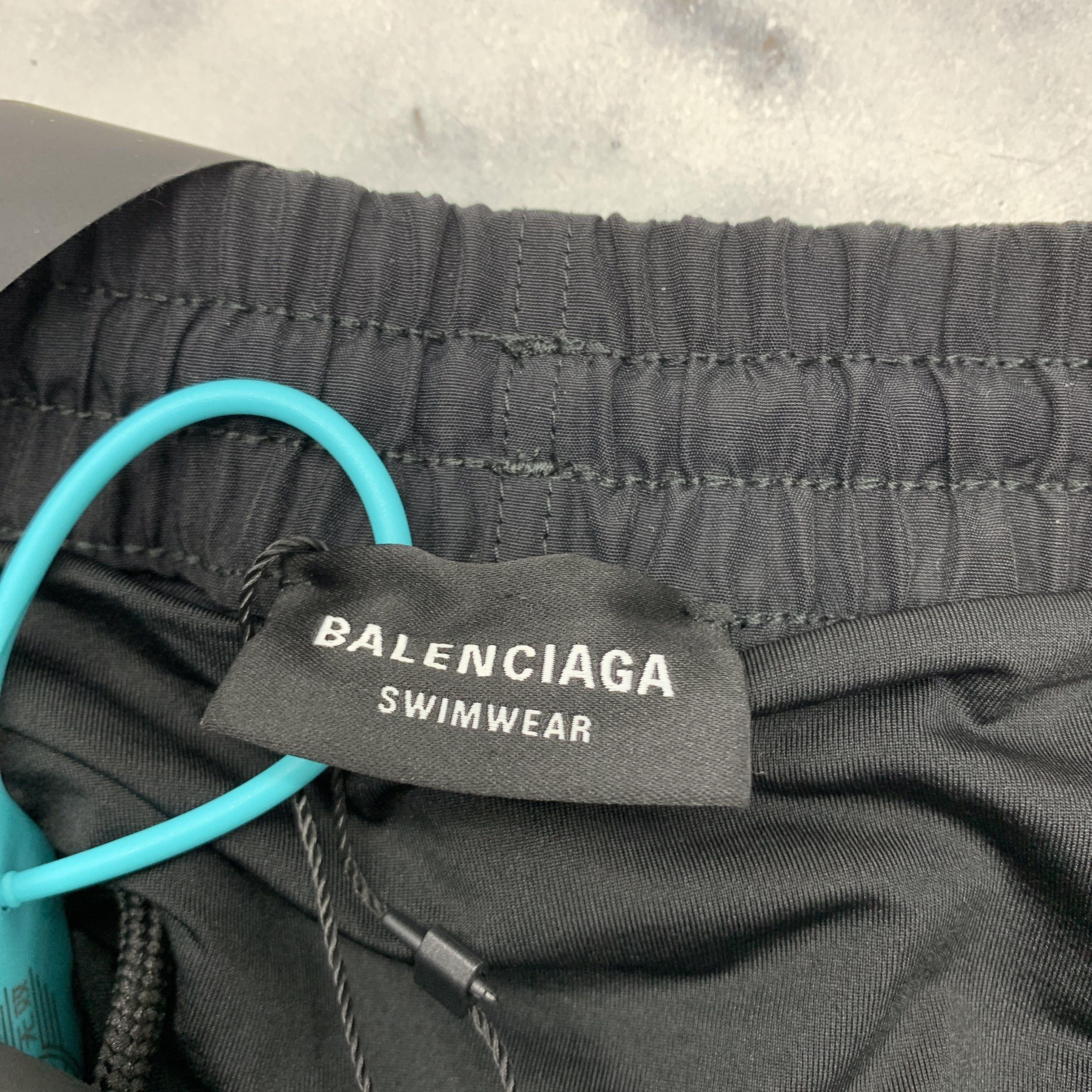 Balenciaga Balenciaga Logo Print Swim Shorts US 32 Size US 32 / EU 48 - 2 Thumbnail