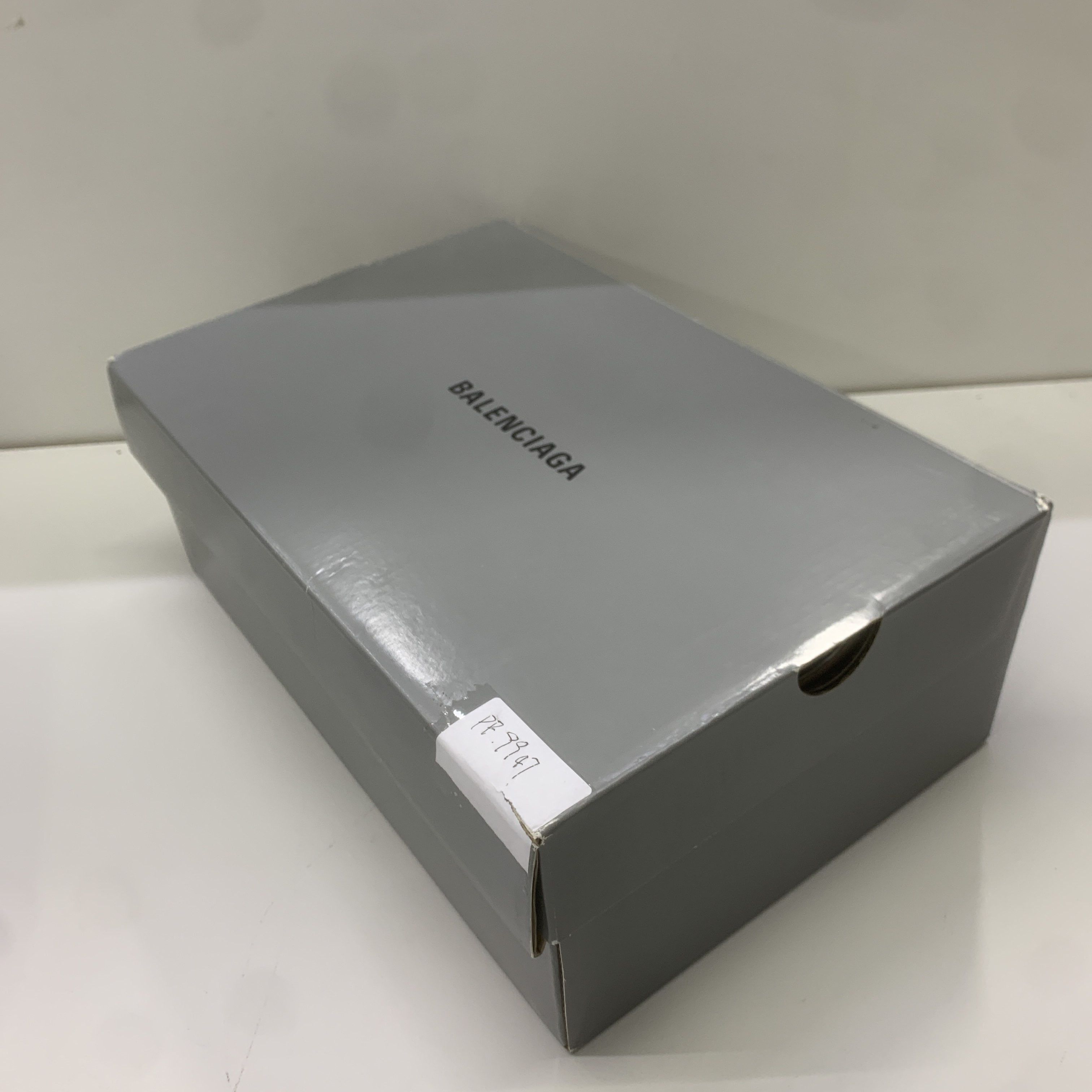 Balenciaga Balenciaga Zen Low-Top Sneakers Size 36 Size US 6 / IT 36 - 10 Thumbnail