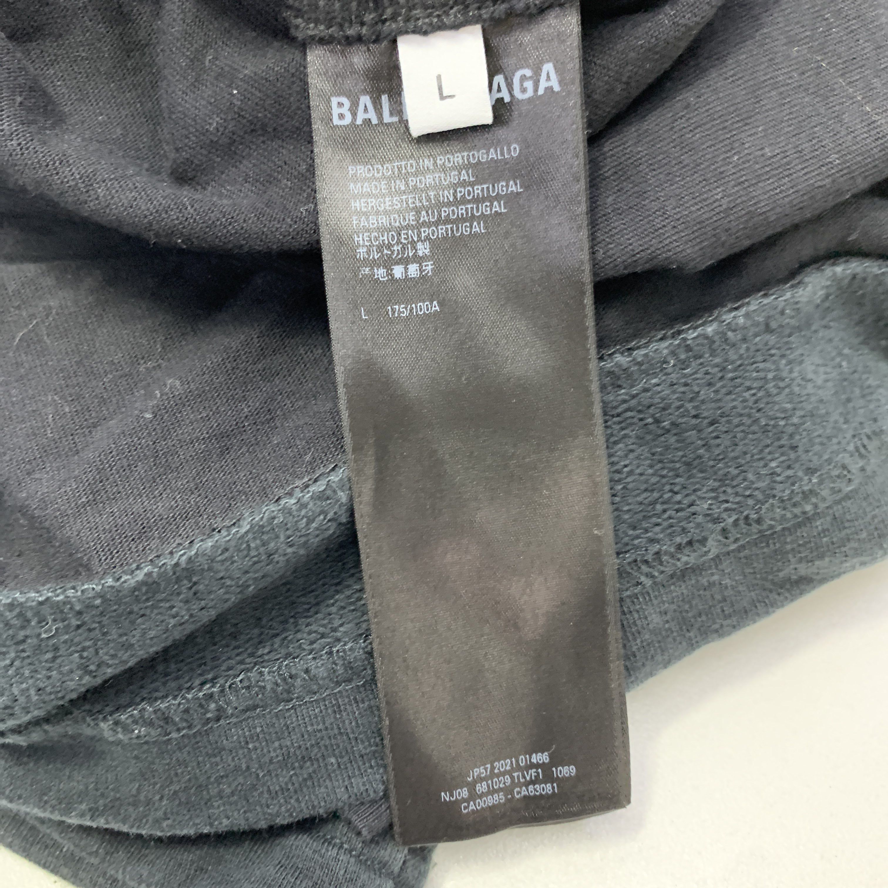 Balenciaga Balenciaga Graffiti Logo Double Layer Hoodie Size L Size US L / EU 52-54 / 3 - 2 Thumbnail