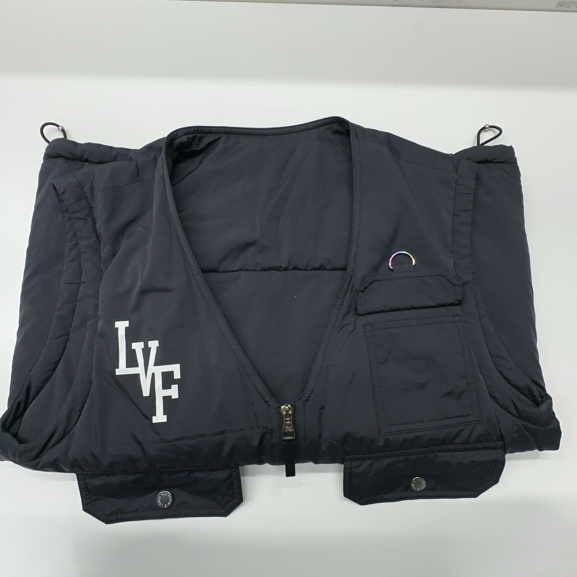 Louis Vuitton Louis Vuitton x Fragment Logo Vest Size 50 Size US M / EU 48-50 / 2 - 6 Thumbnail