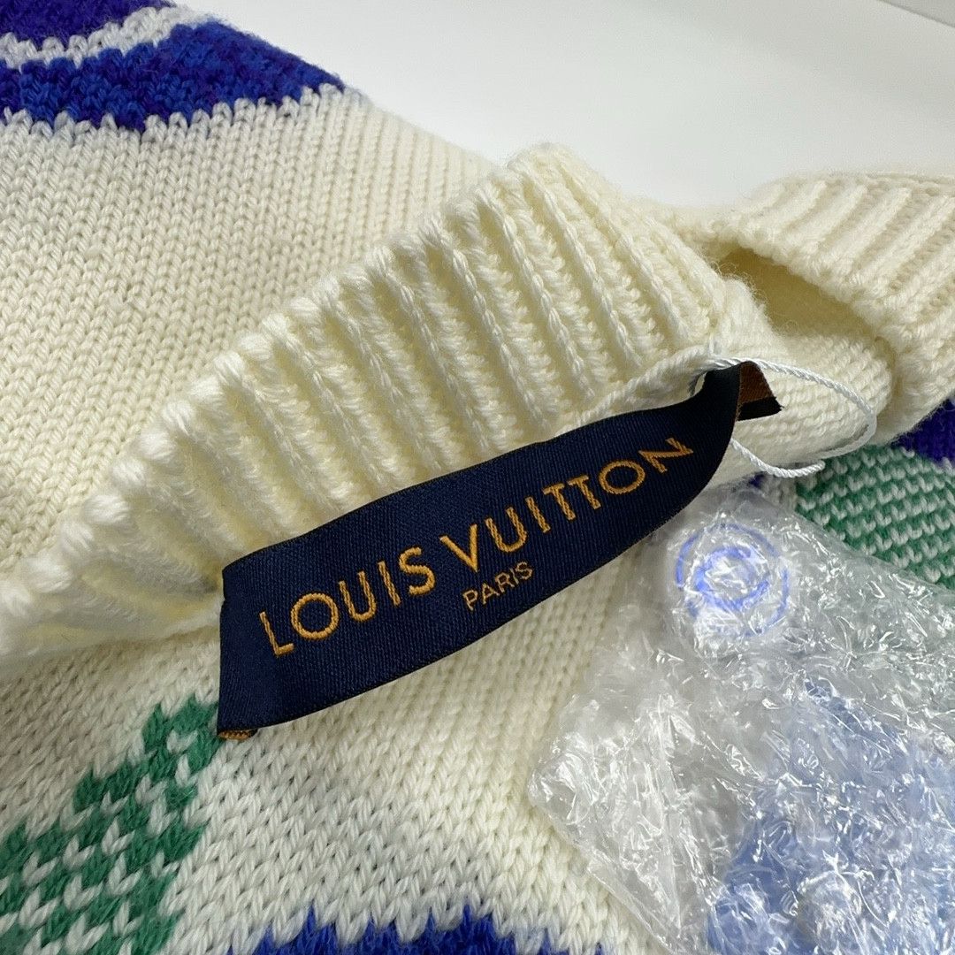 Louis Vuitton Louis Vuitton Monogram Wool Sweater White Size M Size US M / EU 48-50 / 2 - 3 Thumbnail