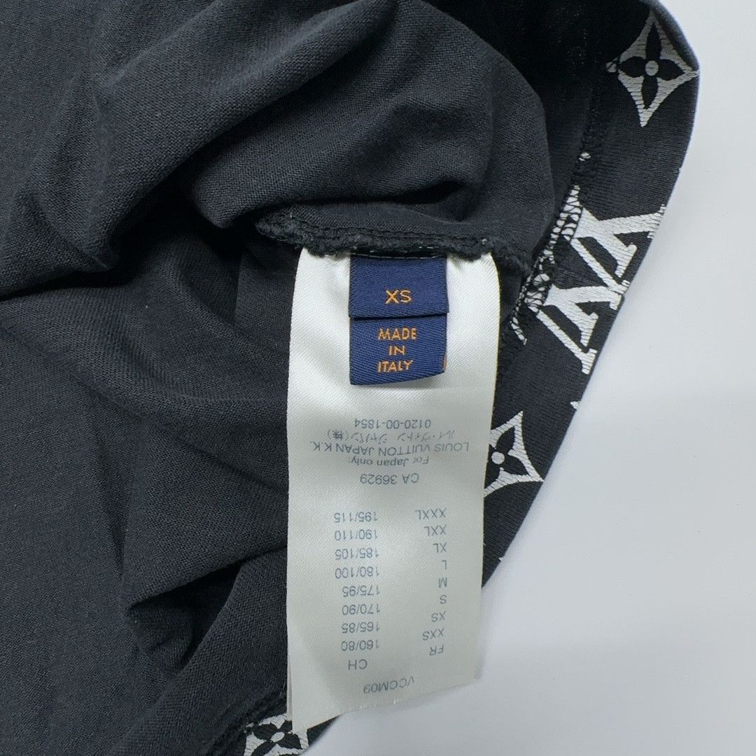 Louis Vuitton Louis Vuitton Monogram Gradient T-Shirt Size XS Size US XS / EU 42 / 0 - 3 Thumbnail
