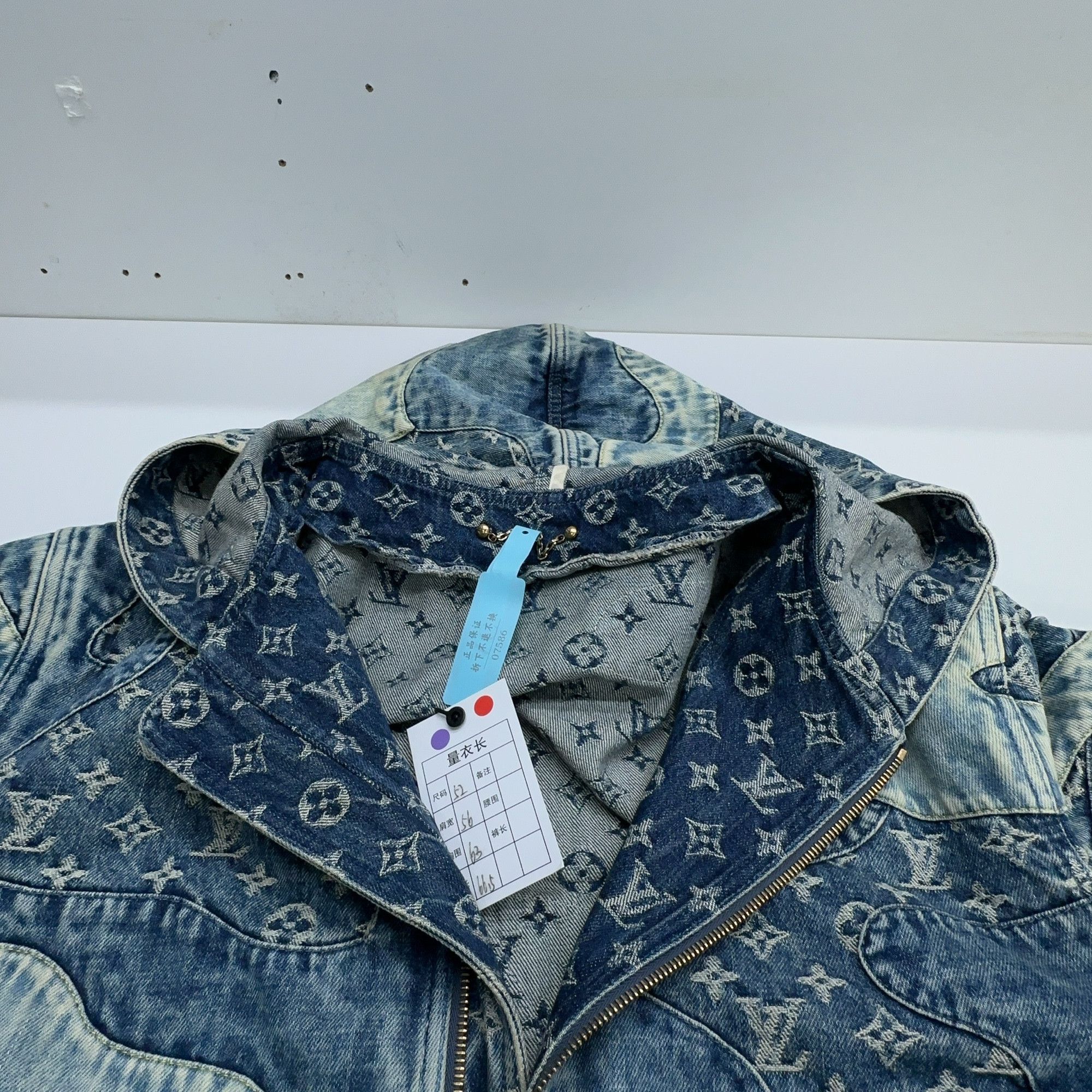 Louis Vuitton Louis Vuitton Monogram Hooded Denim Jacket Size 52 Size US L / EU 52-54 / 3 - 5 Thumbnail