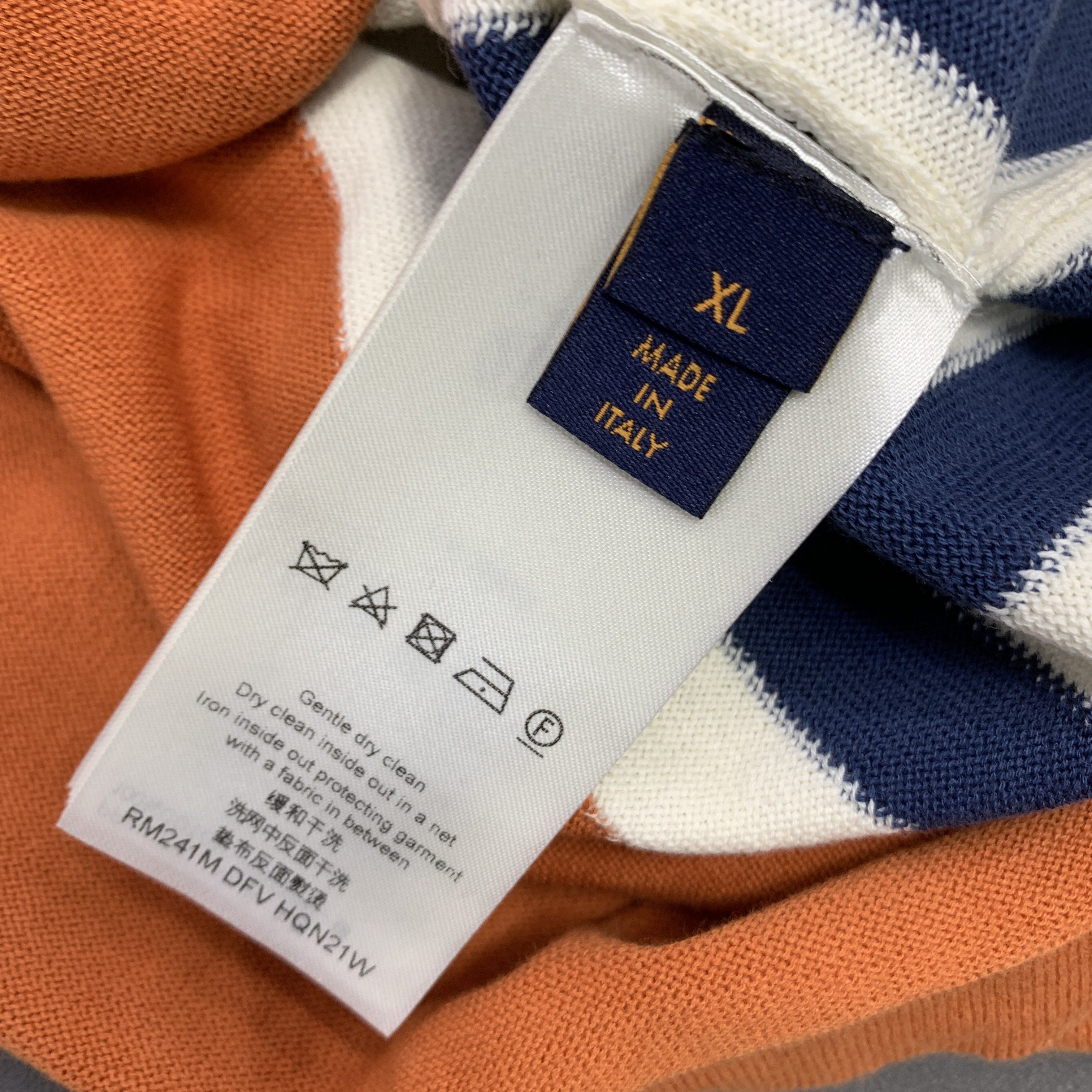 Louis Vuitton Louis Vuitton Graphic Logo Knit T-Shirt Size XL Size US XL / EU 56 / 4 - 3 Thumbnail