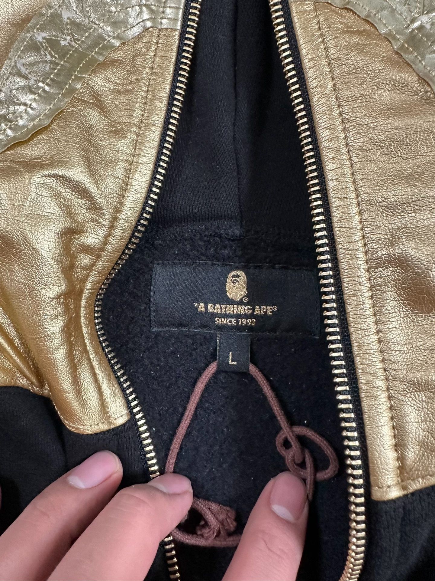 Bape Bape Gold Shark Hoodie Size L Size US L / EU 52-54 / 3 - 4 Thumbnail