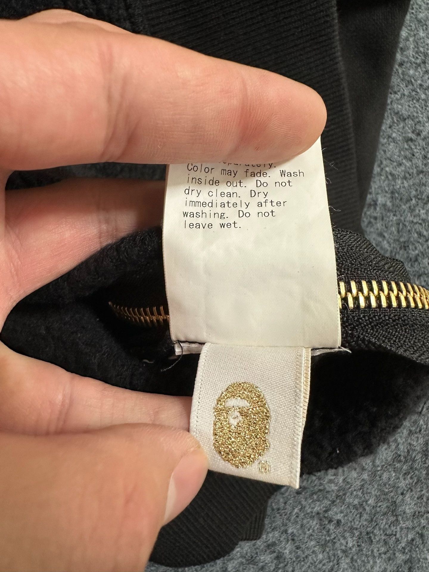 Bape Bape Gold Shark Hoodie Size L Size US L / EU 52-54 / 3 - 6 Thumbnail